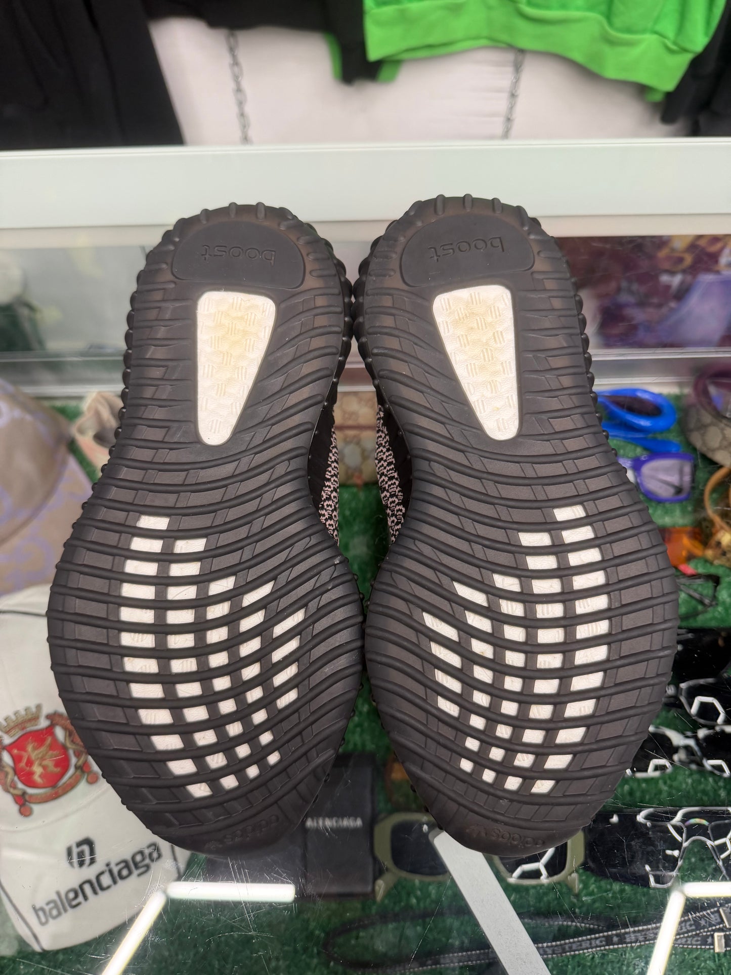 YEEZY 350 V2 YECHEIL (PRE-OWNED NO BOX)
