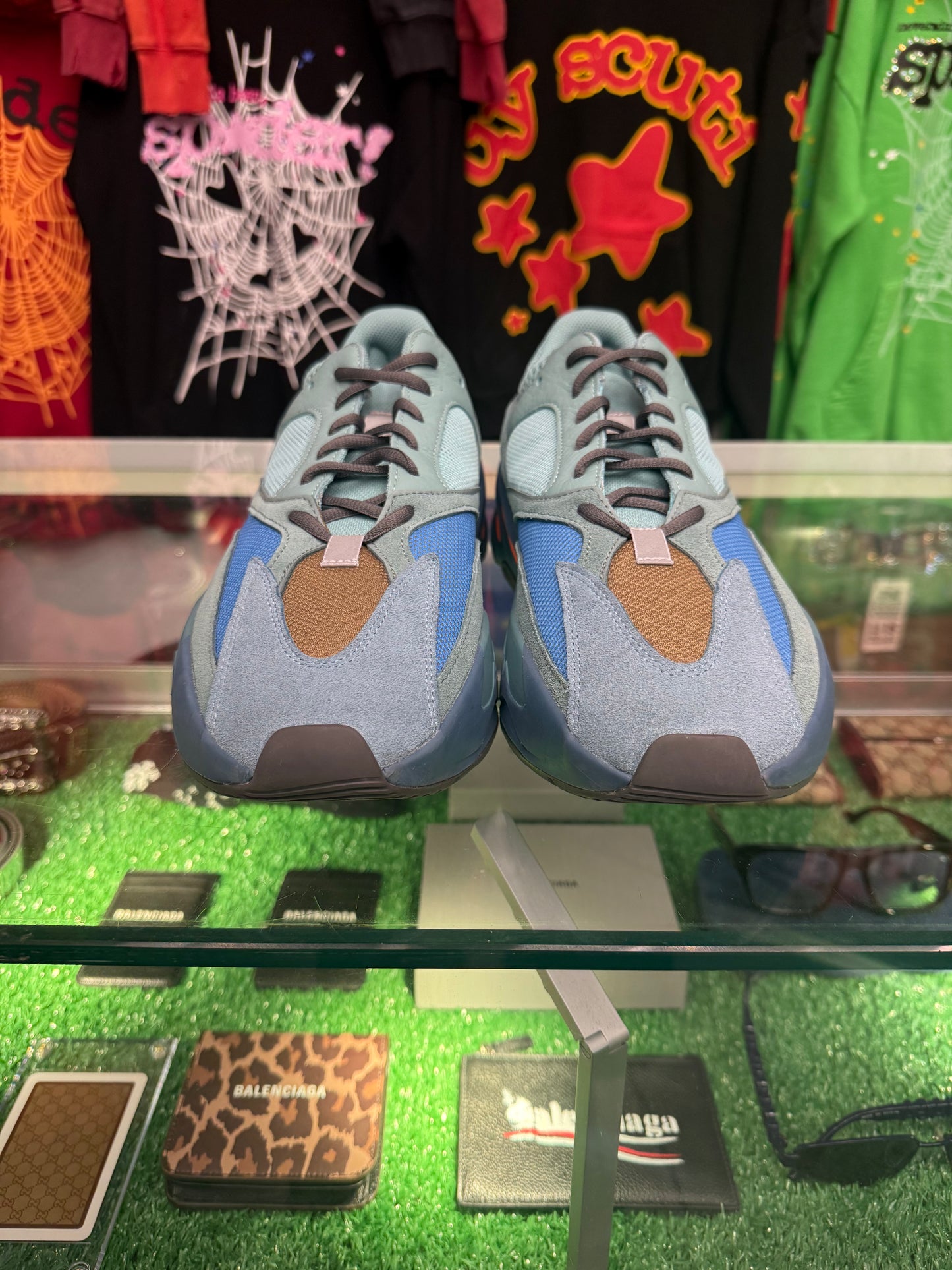 ADIDAS YEEZY BOOST 700 FADED AZUR (PRE-OWNED W/ BOX)
