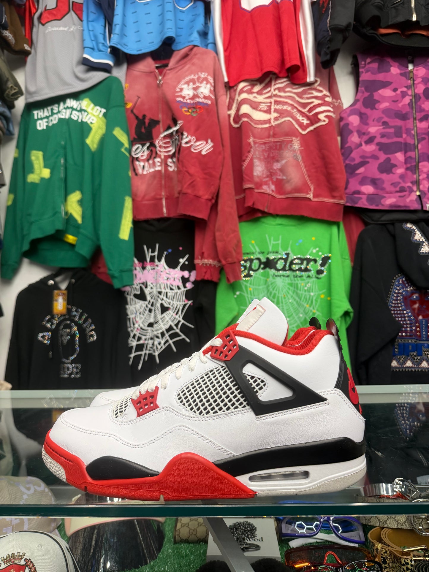 JORDAN 4 FIRE RED (PRE-OWNED W/ BOX)