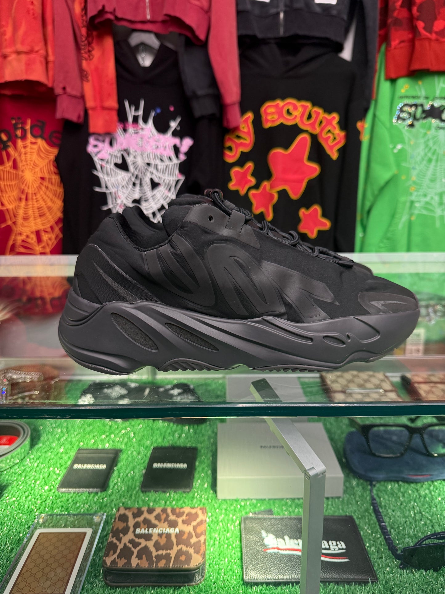 ADIDAS YEEZY BOOST MNVN TRIPLE BLACK (PRE-OWNED W/ BOX)