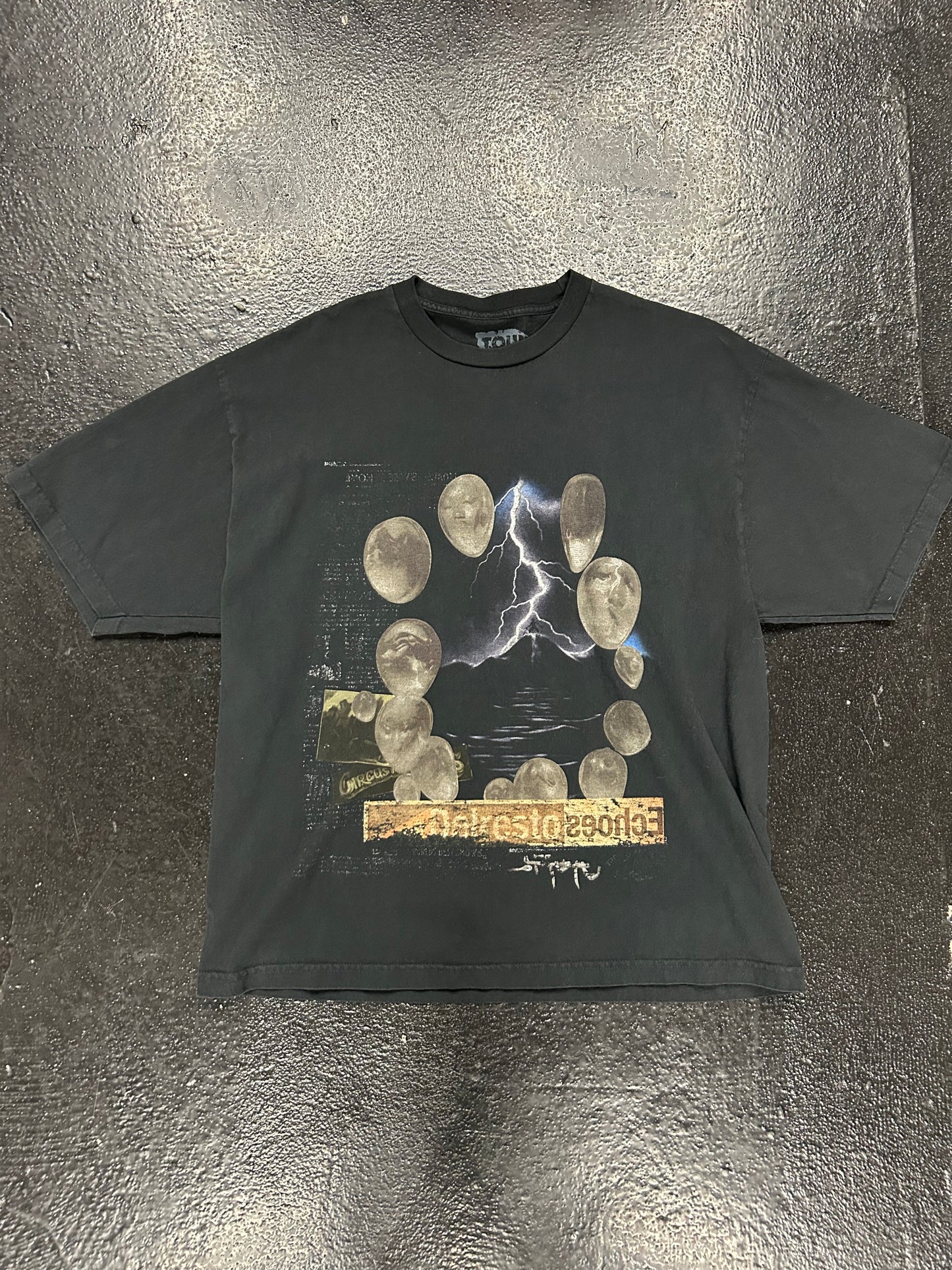 TRAVIS SCOTT MOON TOUR TEE (PRE OWNED)