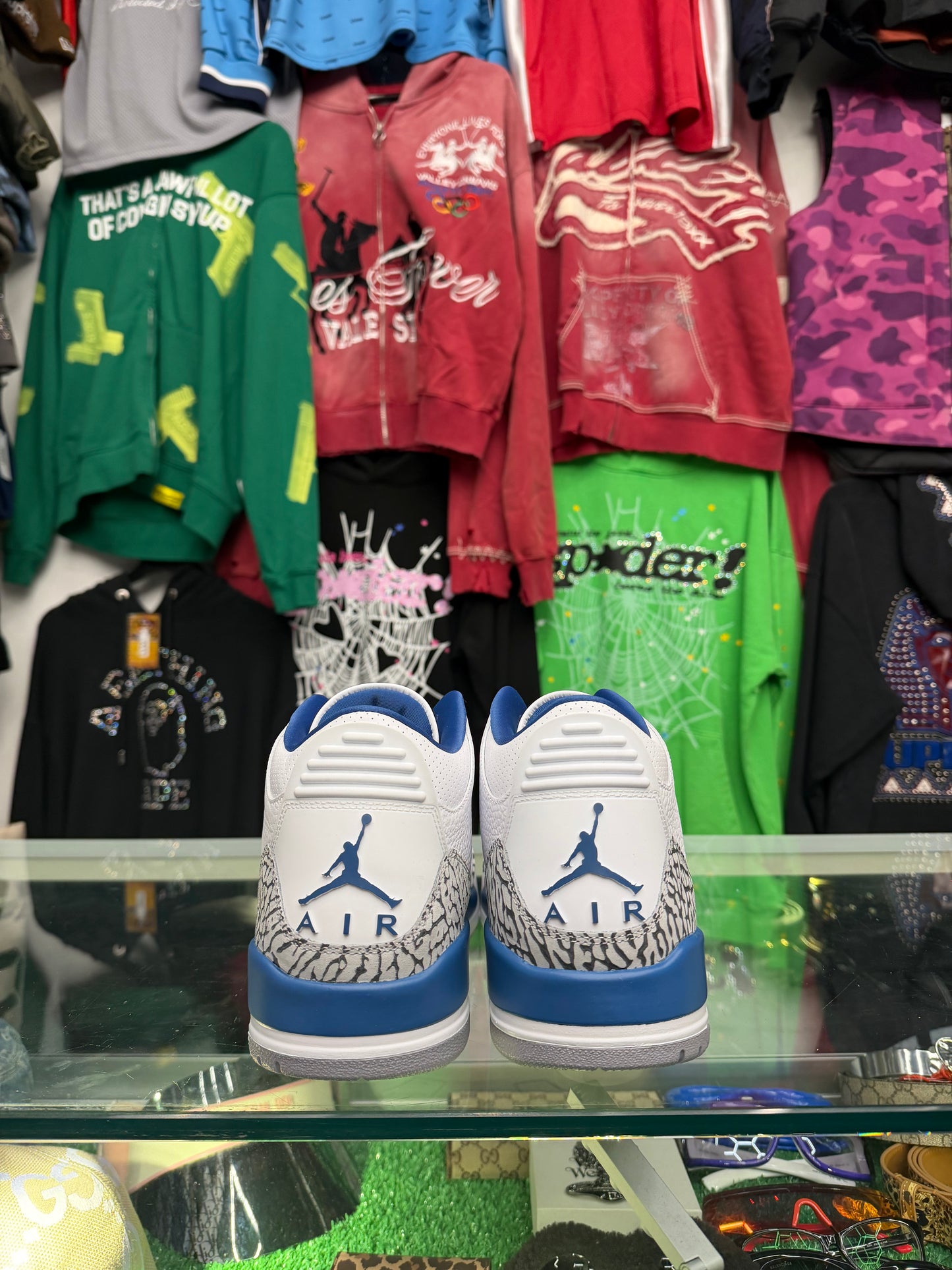 JORDAN 3 WIZARDS (BRAND NEW)