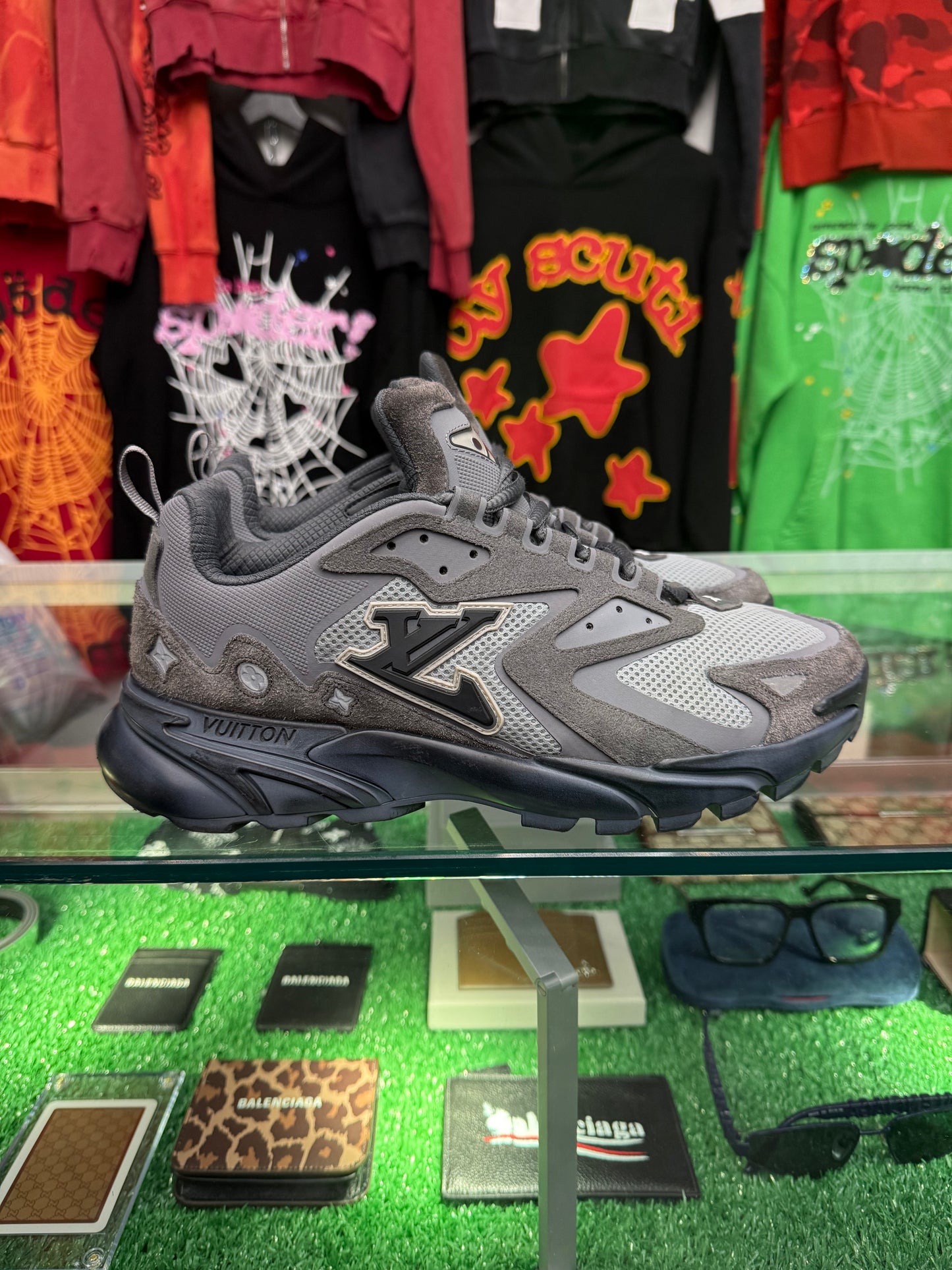LOUIS VUITTON LV TATIC RUNNER SNEAKER (PRE-OWNED)