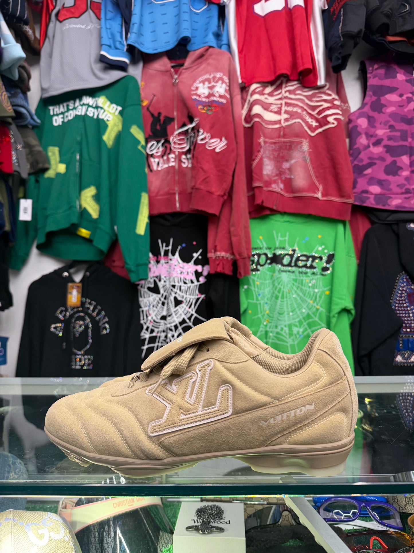 LOUIS VUITTON BEIGE FOOTPRINT (PRE-OWNED W/ BOX)