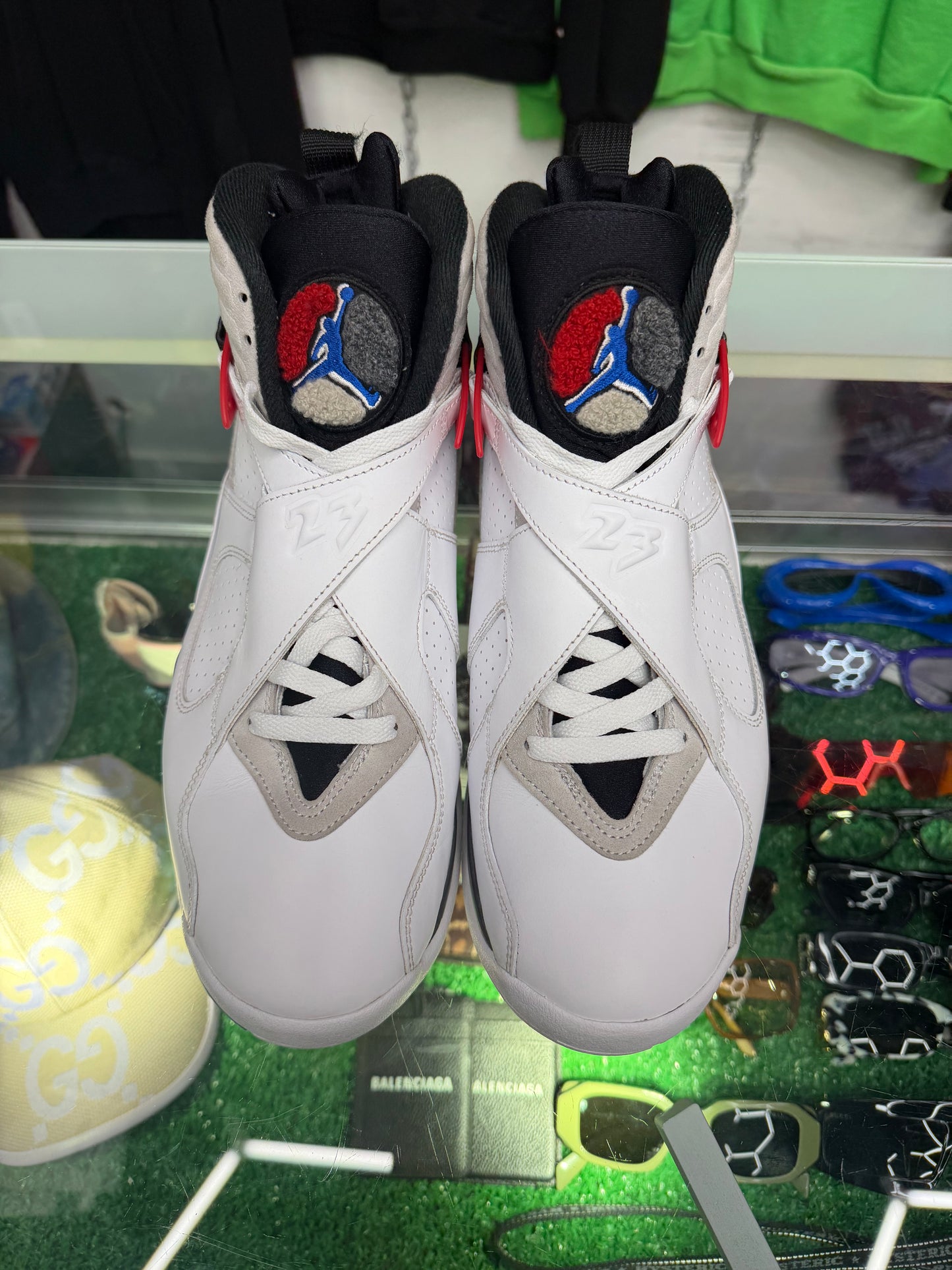 JORDAN 8 PLAYOFFS (PRE-OWNED W/ BOX)