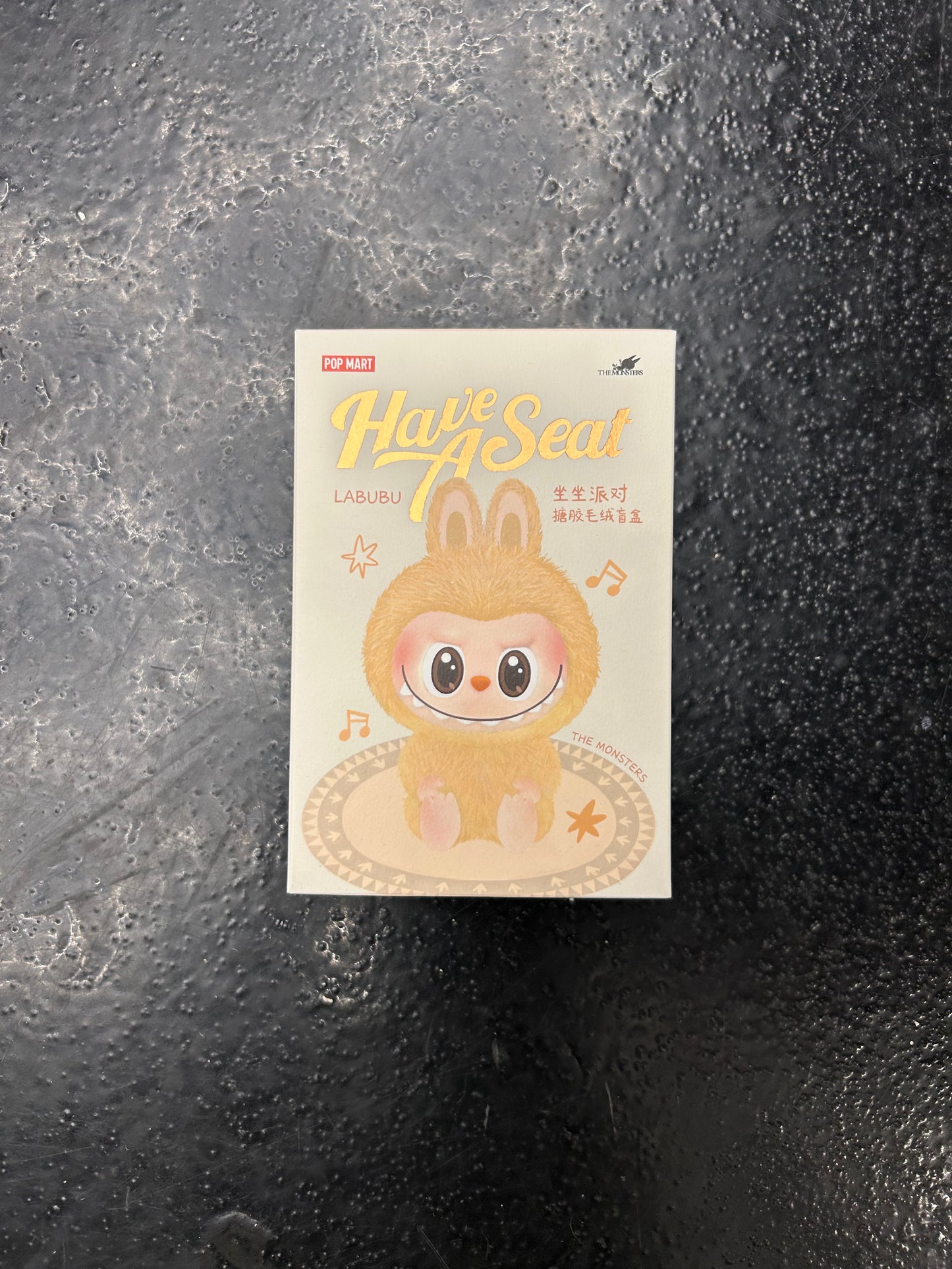 LABUBU HAVE A SEAT POP MART FIGURE (BRAND NEW)