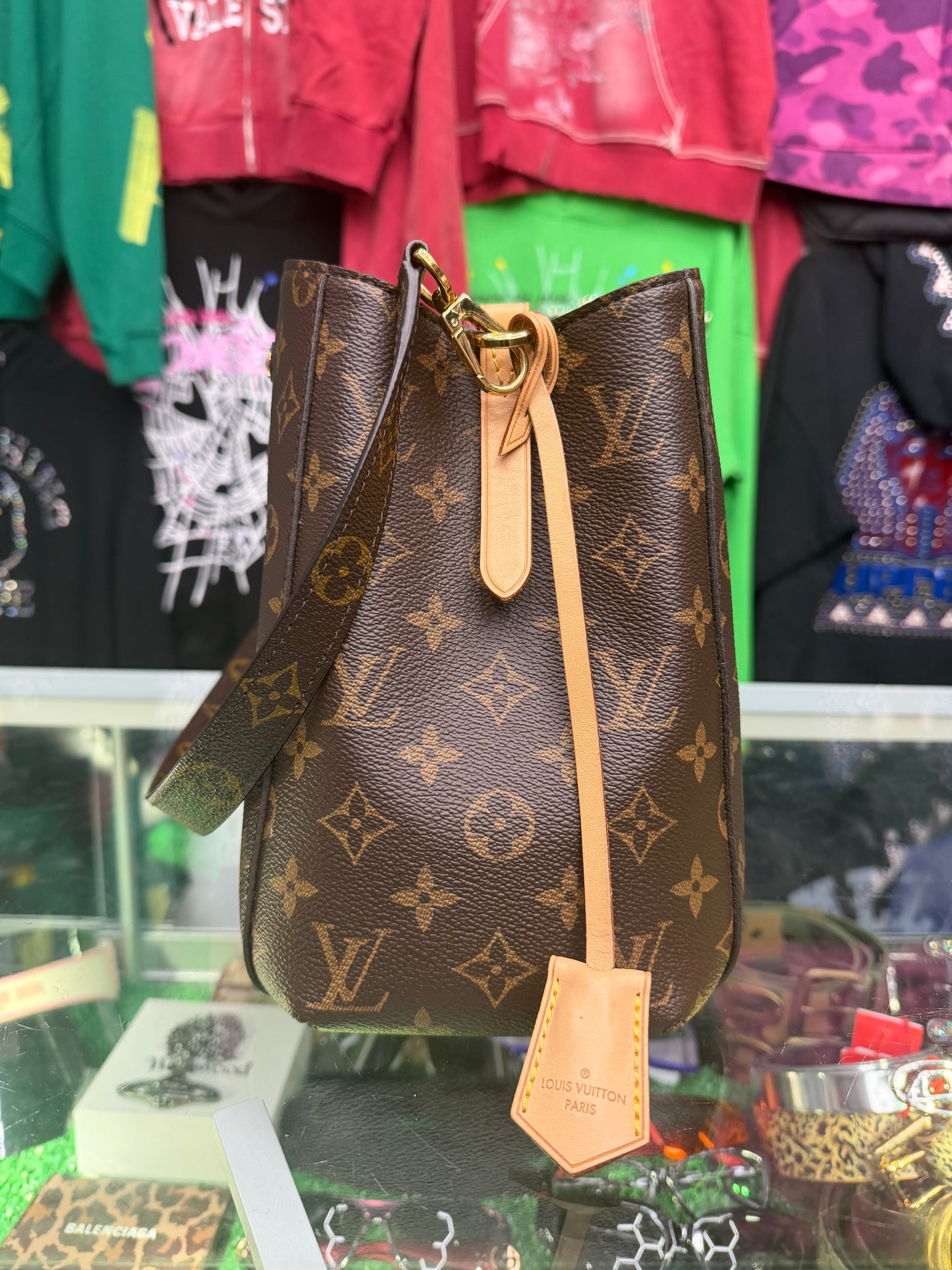 LOUIS VUITTON MONTAIGNE MM HANDBAG (PRE-OWNED)