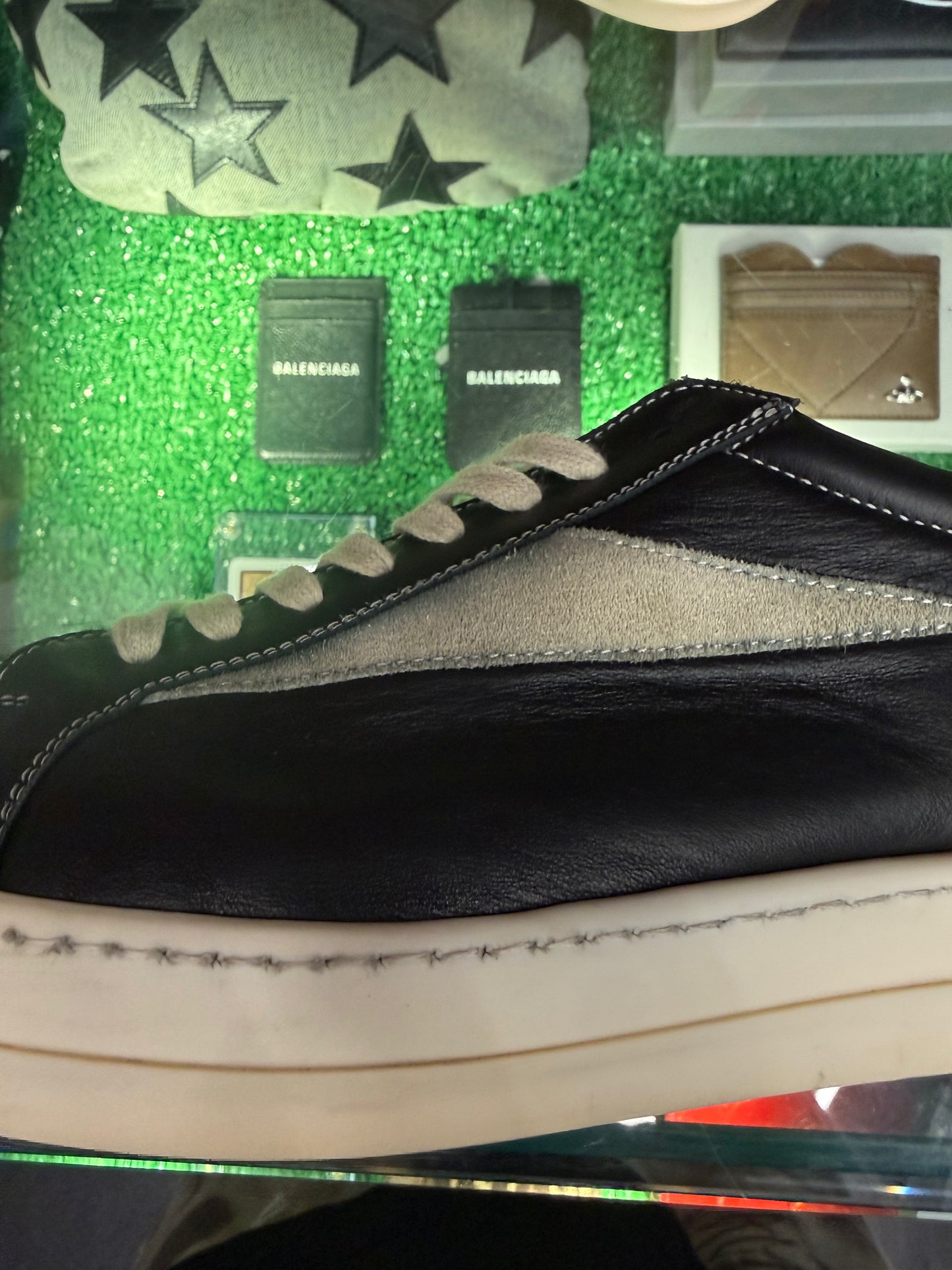 RICK OWENS MAIN LINE VINTAGE SNEAKER (PRE-OWNED W/ BOX)