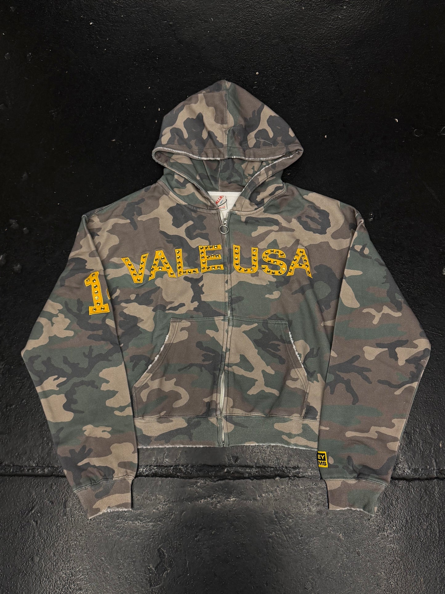 VALE FOREVER CAMO ZIP UP HOODIE (BRAND NEW)