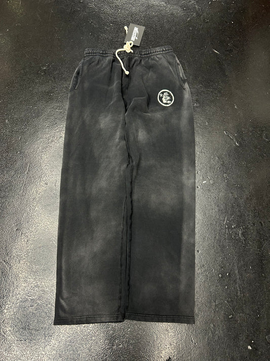 HELLSTAR FADED BLACK SWEATPANTS (BRAND NEW)