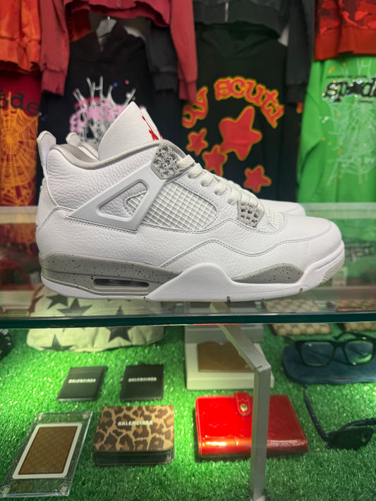 JORDAN 4 RETRO WHITE OREO (PRE-OWNED W/ BOX)