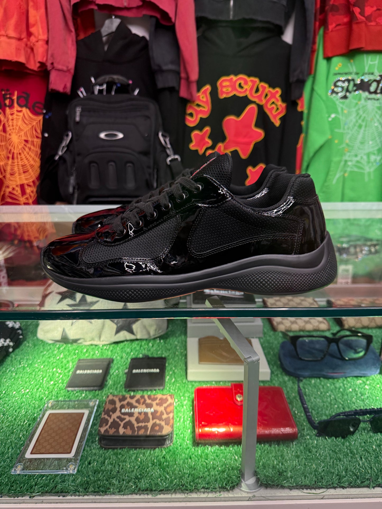 PRADA AMERICA CUPS PATENT LEATHER (PRE-OWNED NO BOX)