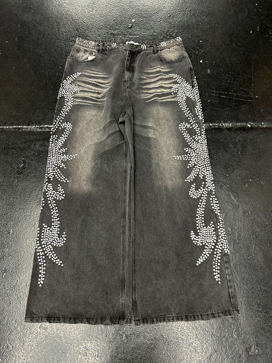 VALE SPORTS DIVISION BEDAZZLED BLACK JEANS (BRAND NEW)