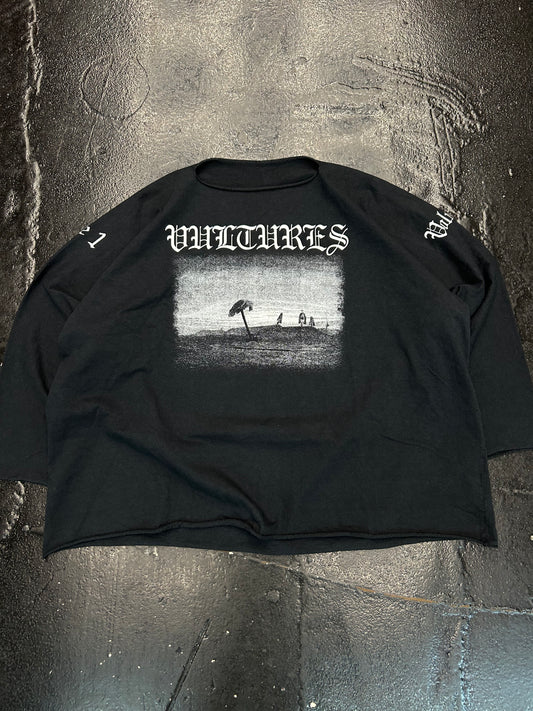 VULTURES BLACK LONGSLEEVE TEE (BRAND NEW)