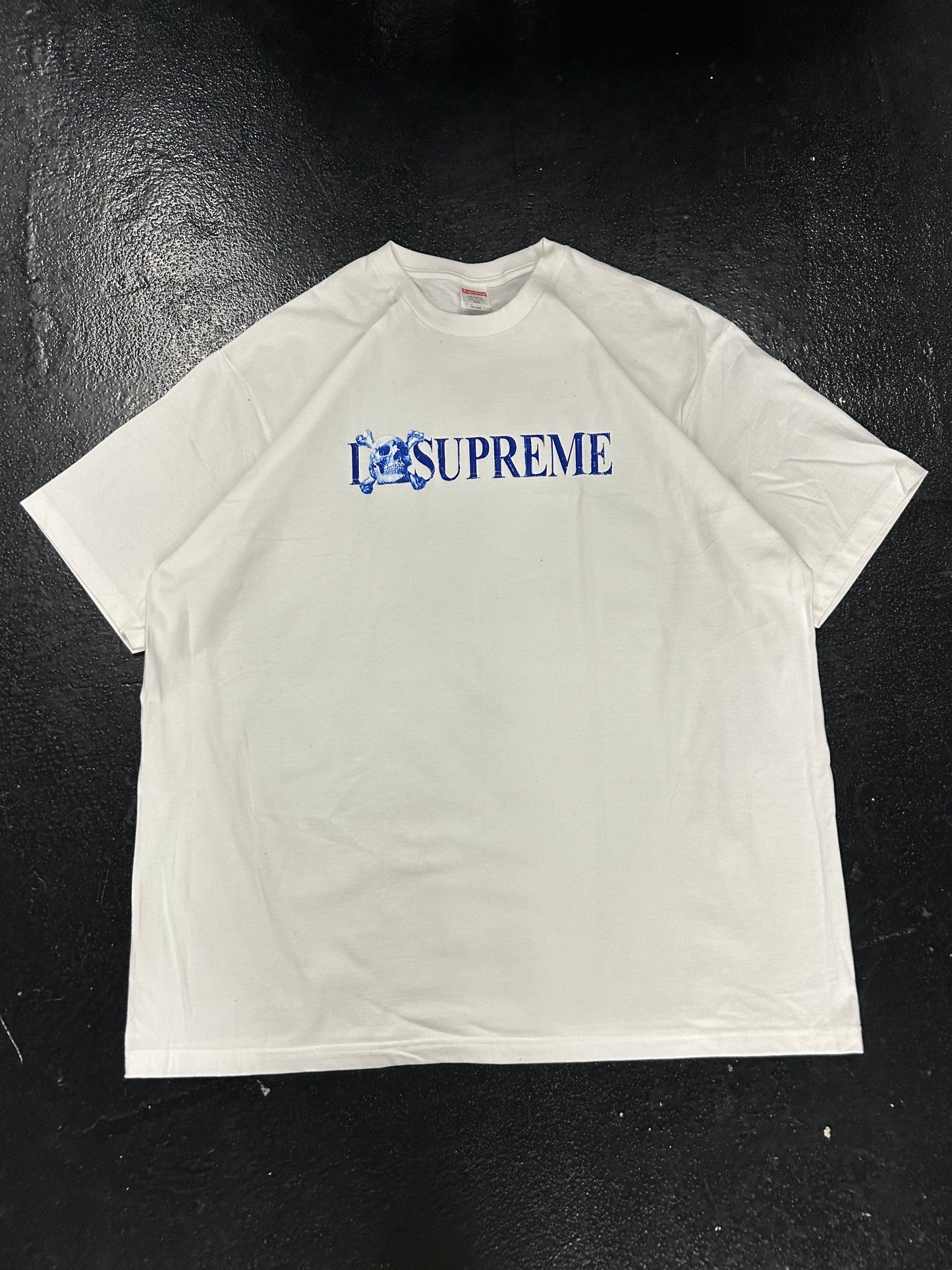 SUPREME WHITE SKULL TEE (BRAND NEW)