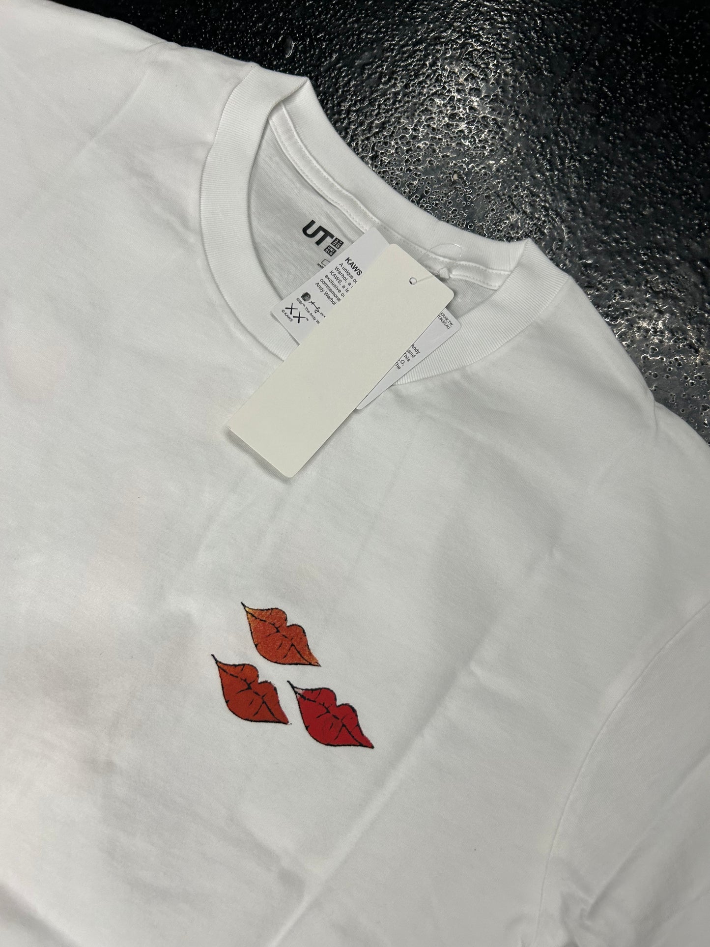 KAWS X UNIQLO VALENTINES WHITE TEE (BRAND NEW)