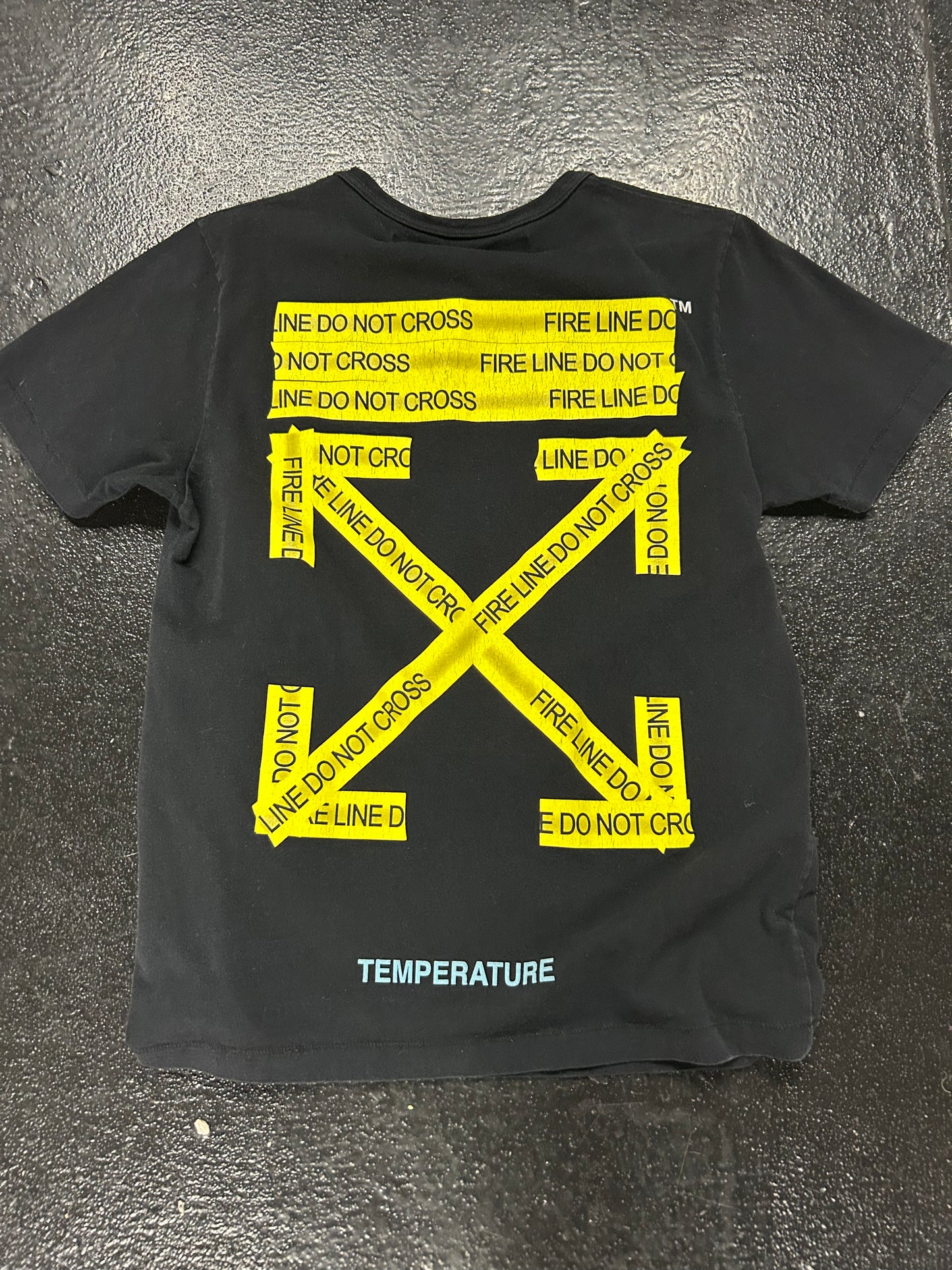 OFF-WHITE CAUTION TAPE BLACK TEE (PRE OWNED)