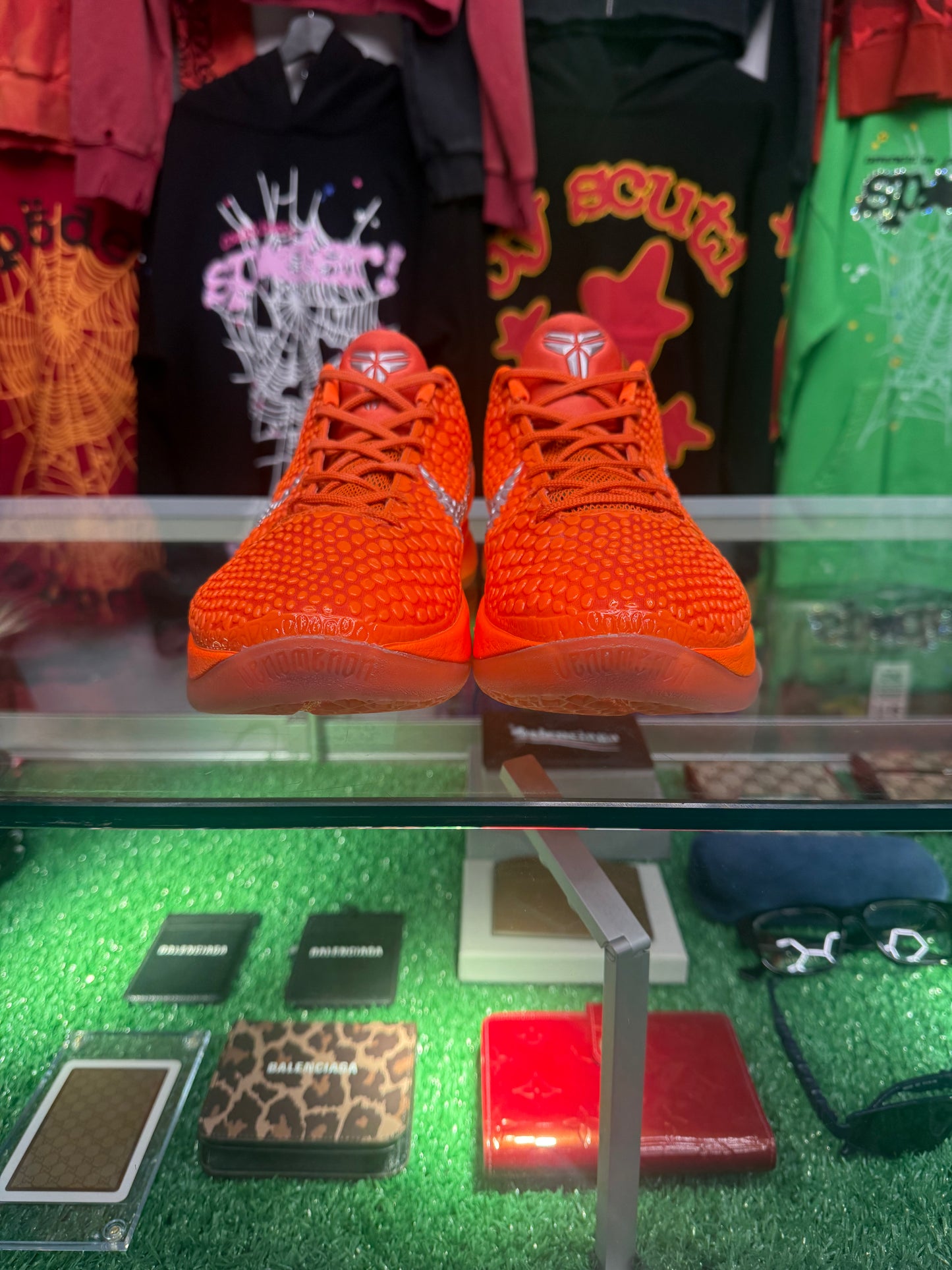 KOBE 6 PROTO ORANGE (PRE-OWNED W/ BOX)