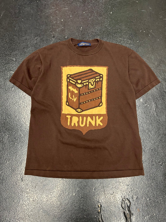 LOUIS VUITTON TRUNK BROWN TEE (PRE-OWNED)