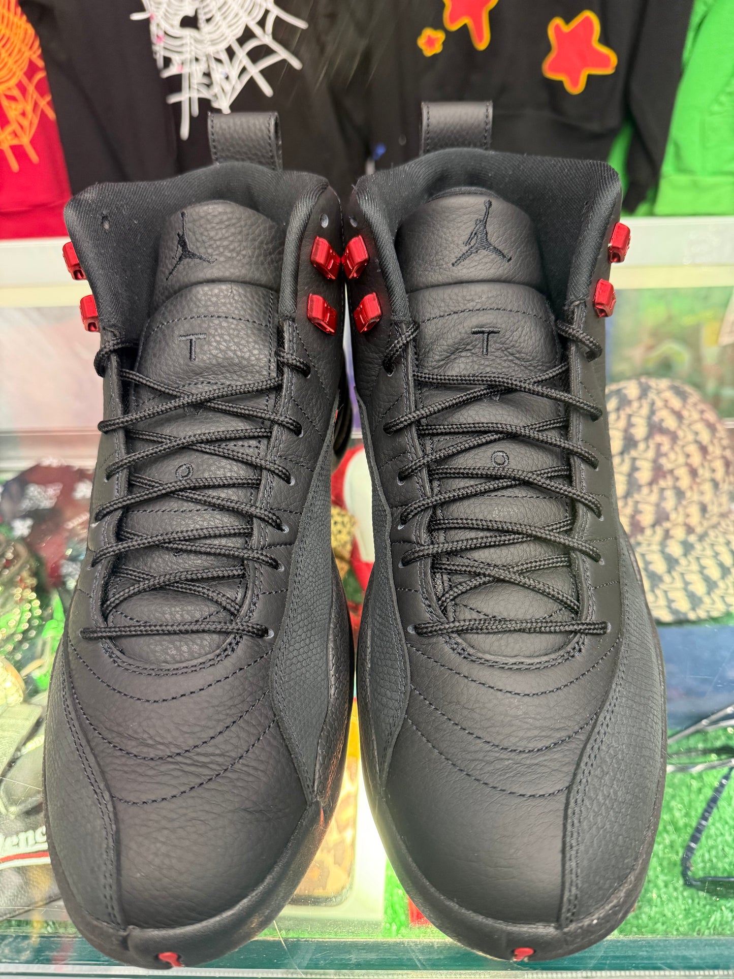 AIR JORDAN 12 RETRO BLOODLINE (PRE-OWNED W/ BOX)