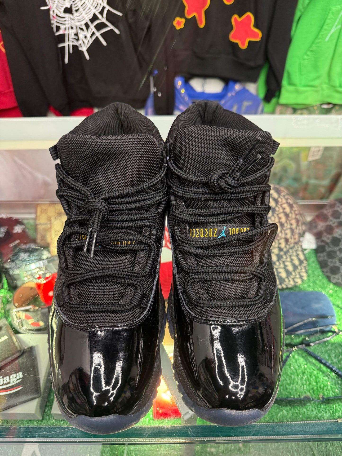 AIR JORDAN 11 RETRO GAMMA (PRE-OWNED W/ BOX)