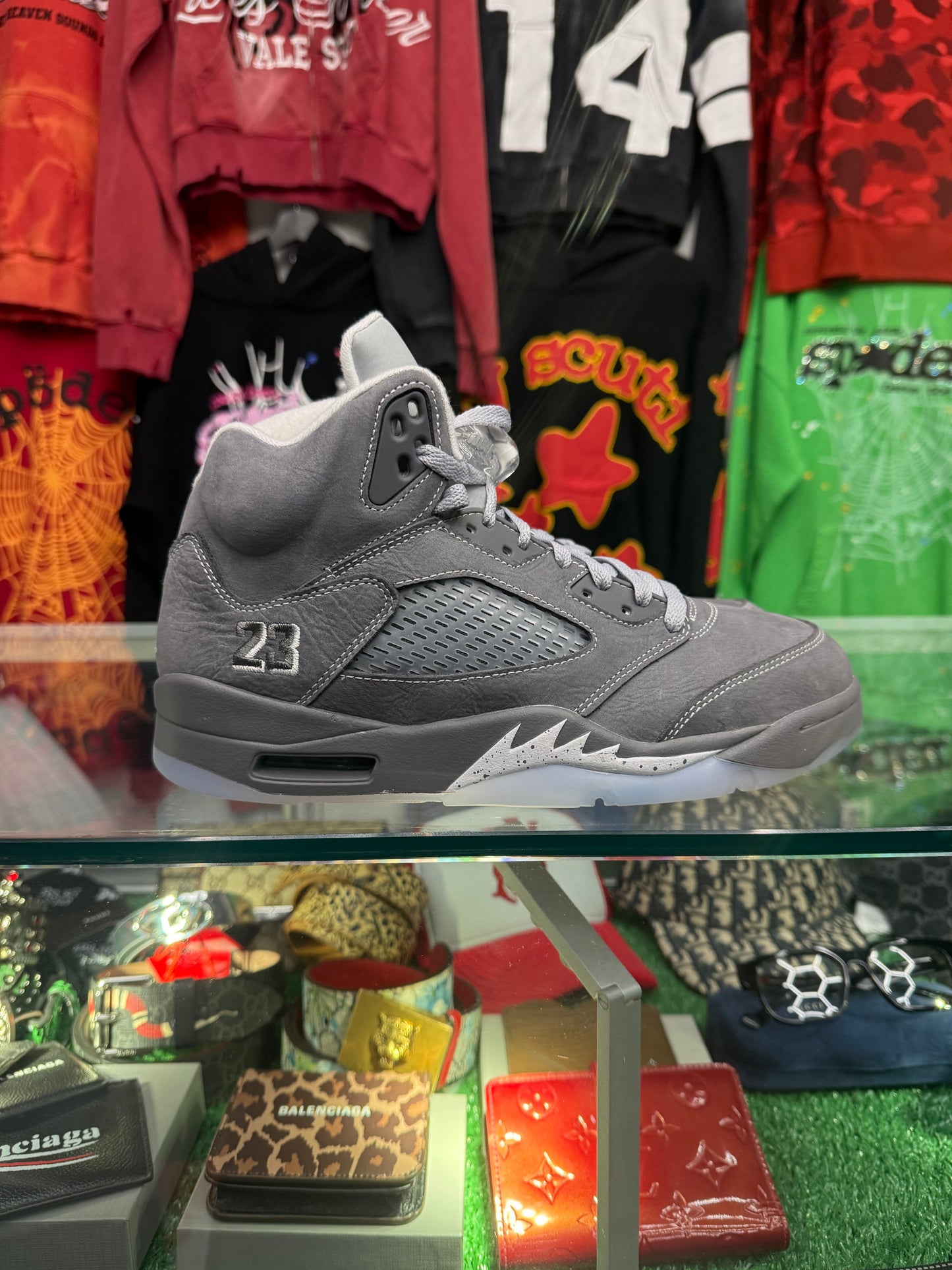 AIR JORDAN 5 RETRO WOLF GREY (PRE-OWNED W/ BOX)