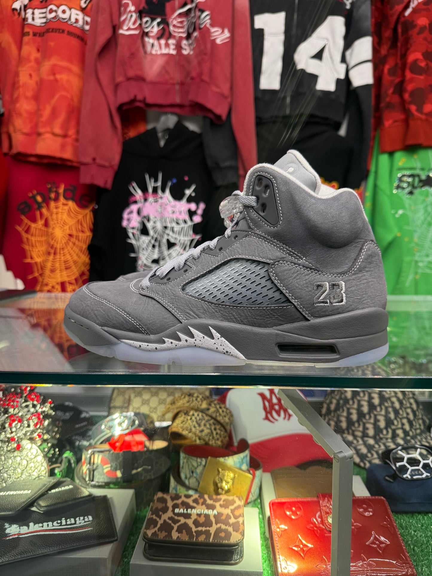 AIR JORDAN 5 RETRO WOLF GREY (PRE-OWNED W/ BOX)