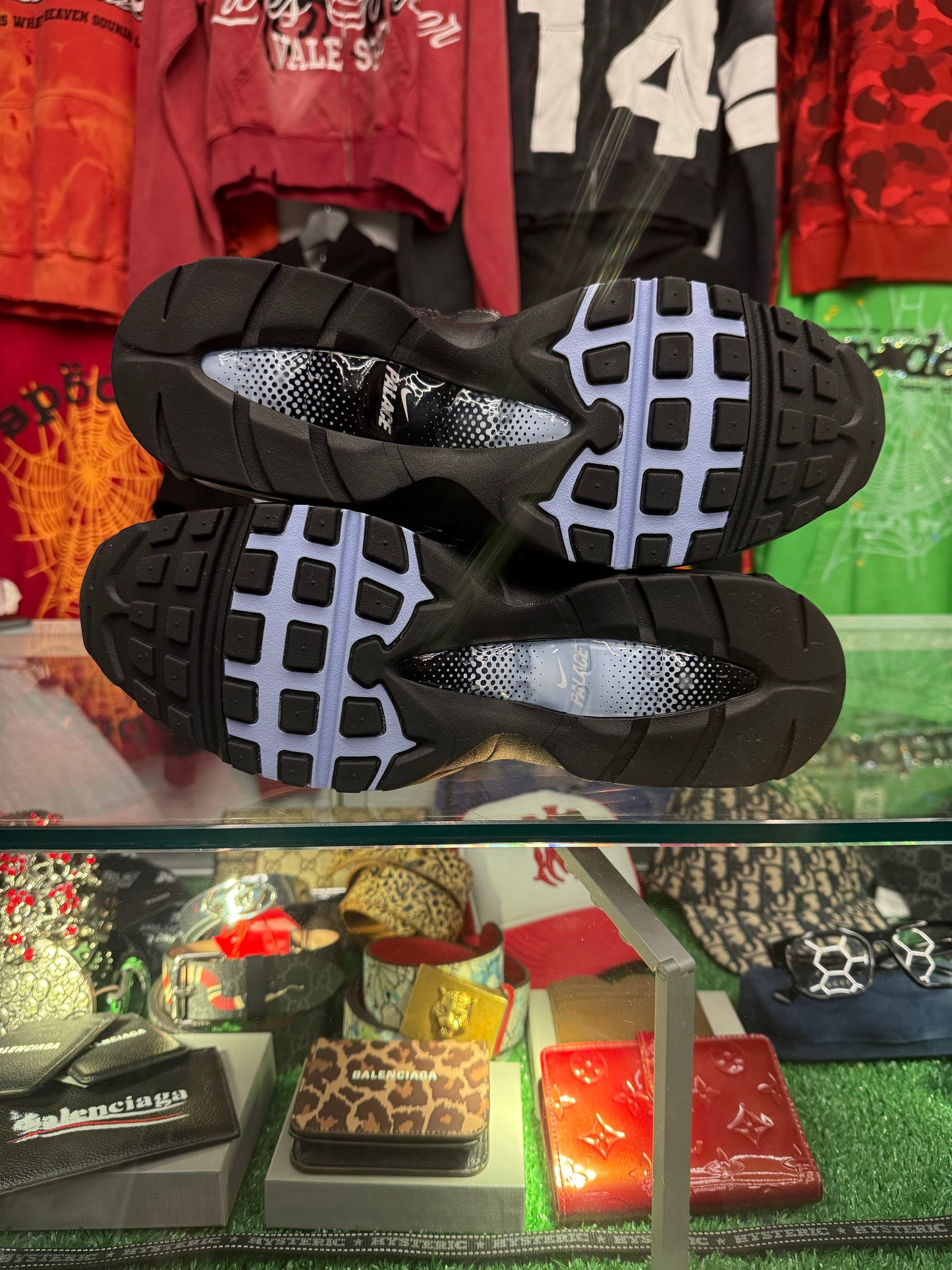 NIKE AIR MAX 95 BIG BUBBLE PALACE (PRE-OWNED W/ BOX)