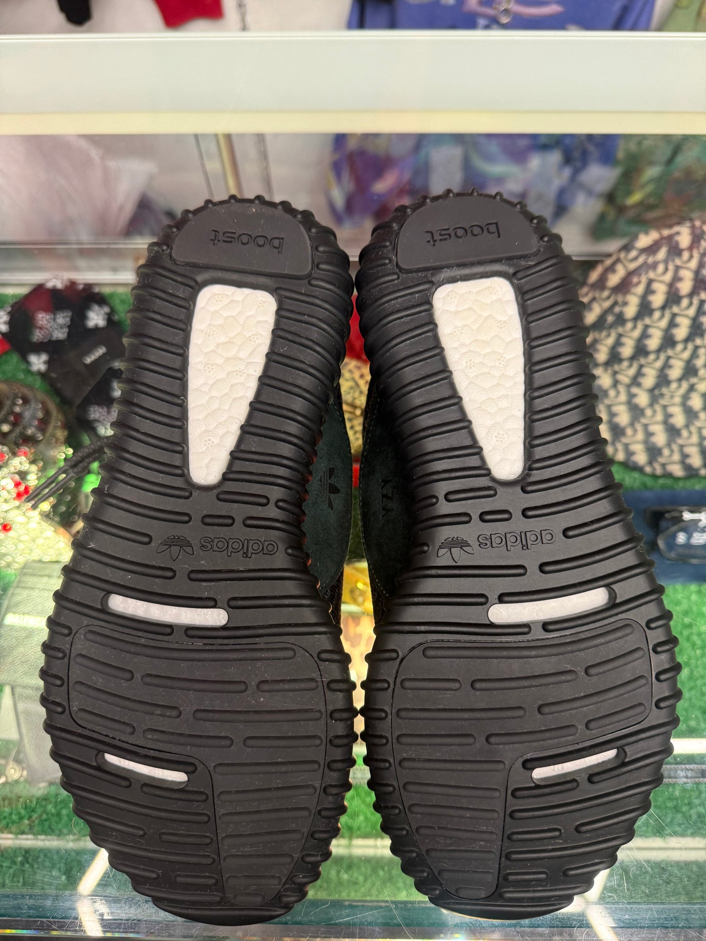 ADIDAS YEEZY BOOST PIRATE BLACK (PRE-OWNED W/ BOX)