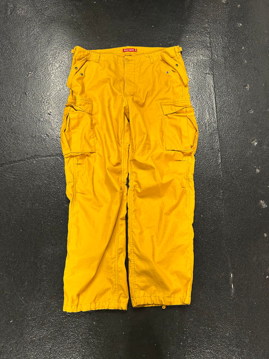 SUPREME YELLOW MILITARY CARGO PANTS (PRE-OWNED)