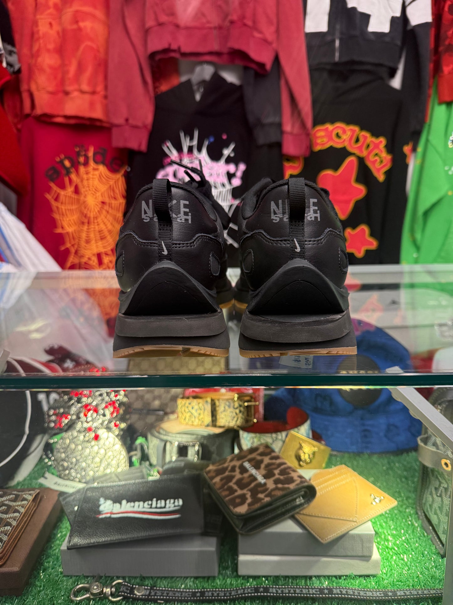 SACAI X VAPORWAFFLE BLACK GUM (PRE-OWNED W/ BOX)