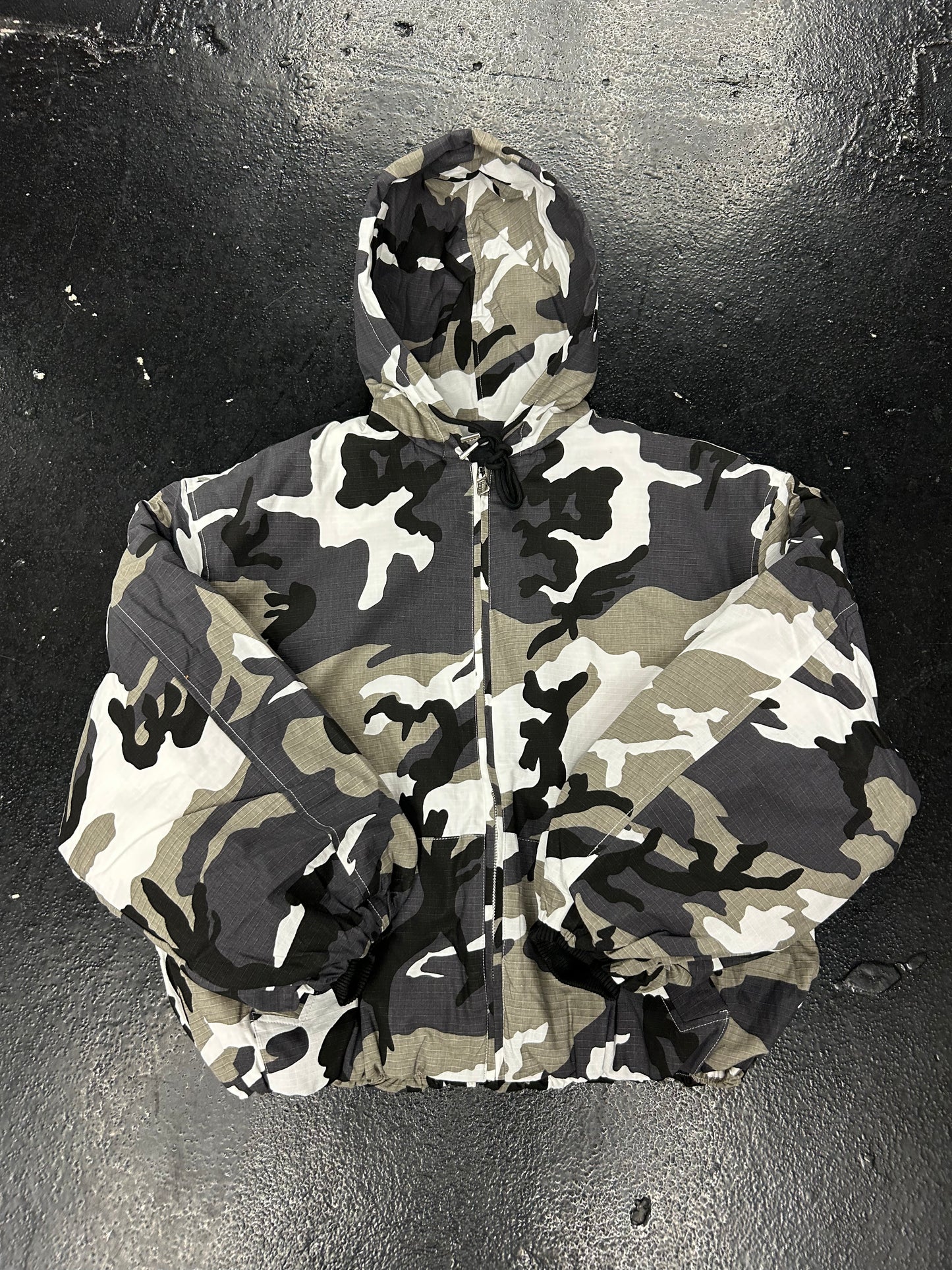 GV GALLERY RASPBERRY HILLS CAMO PUFFER JACKET (BRAND NEW)