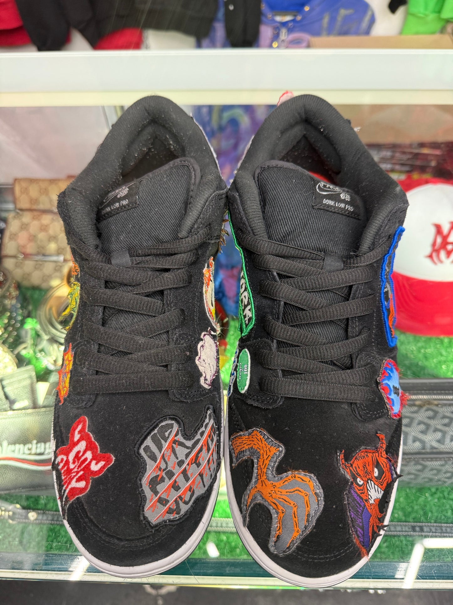 DUNK LOW SB NECKFACE (PRE-OWNED W/ BOX)