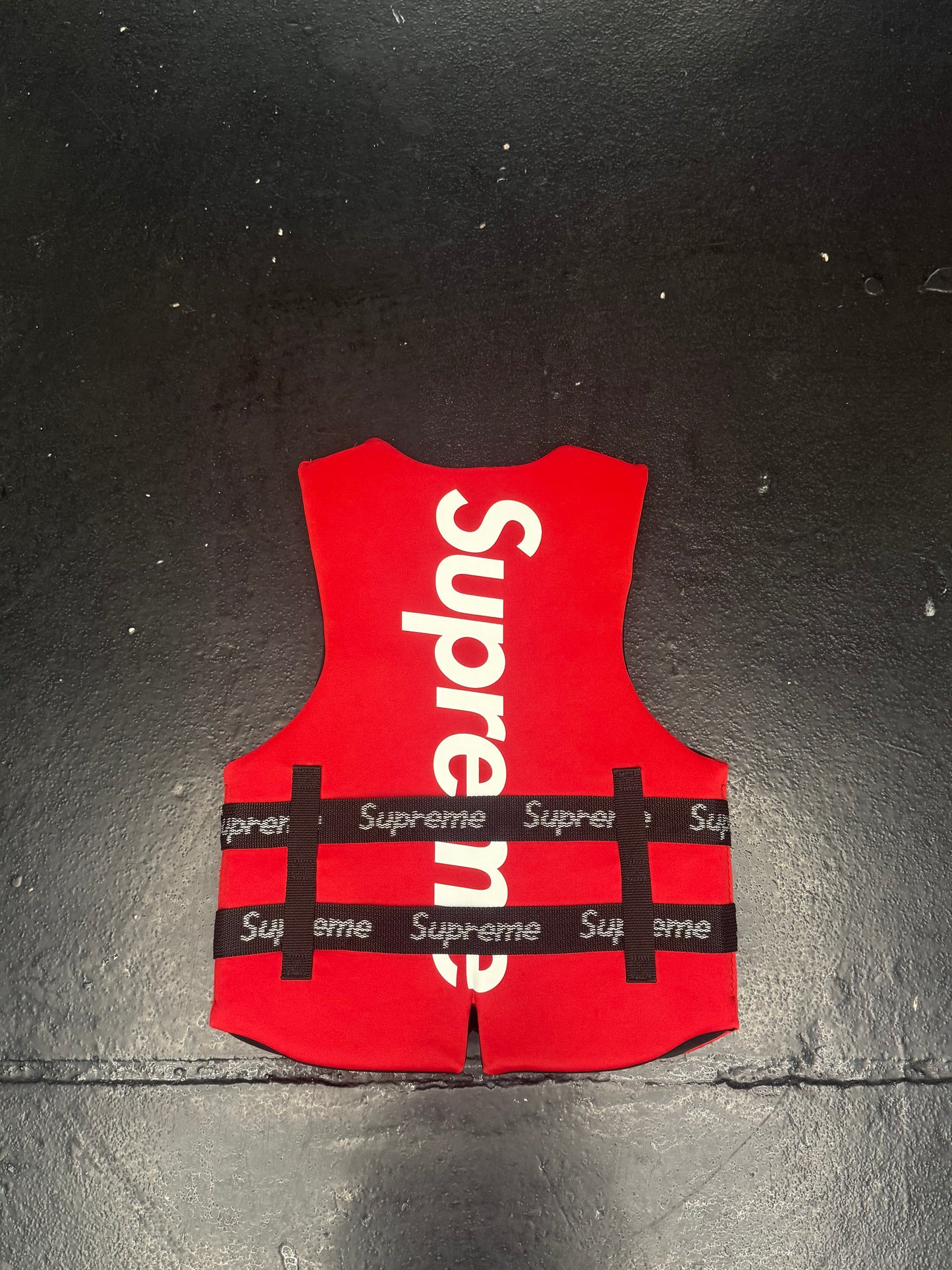 SUPREME O’BRIAN LIFE VEST (BRAND NEW)