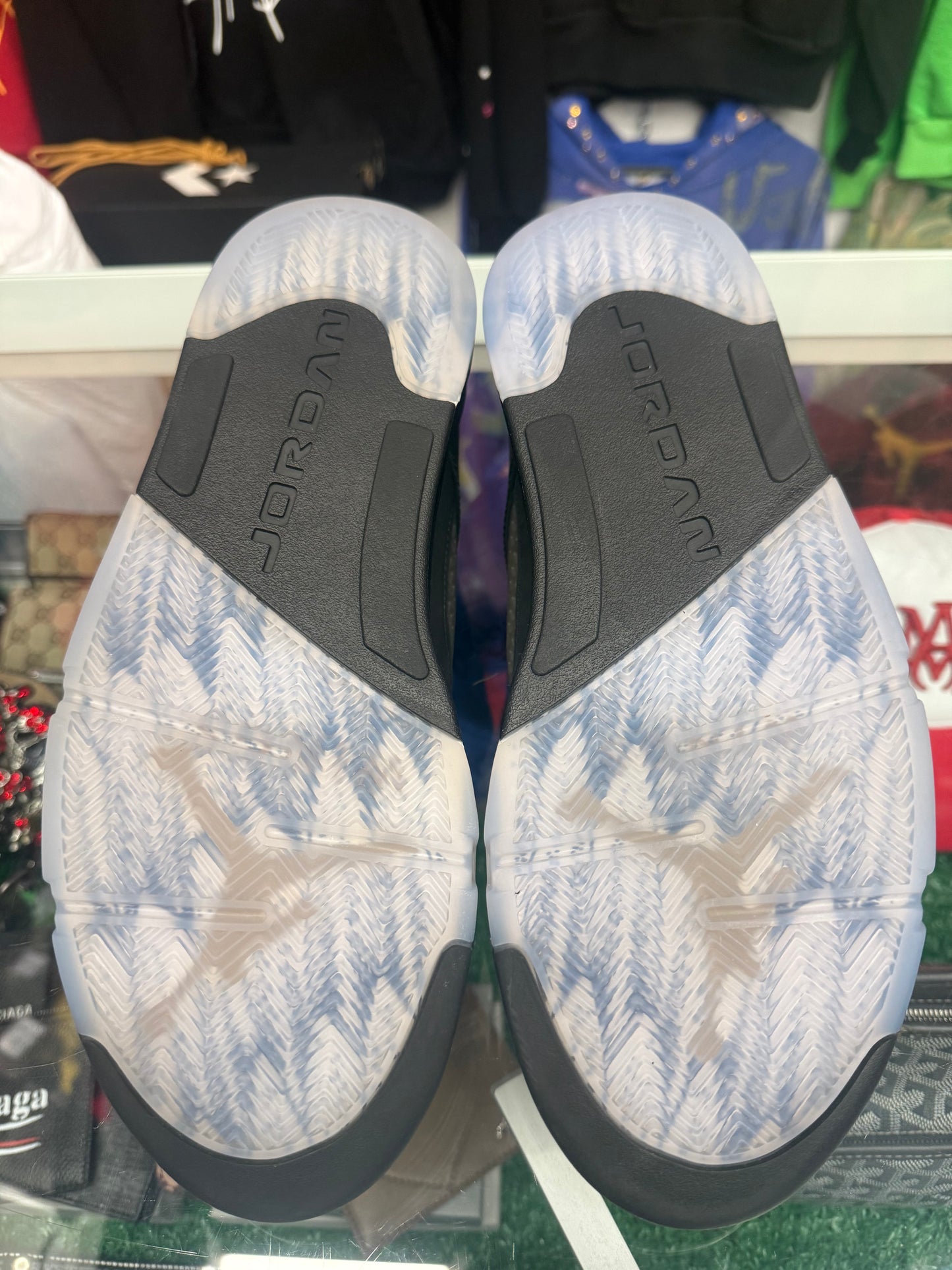 AIR JORDAN 5 LOW CLASS OF 2021 (PRE-OWNED W/ BOX)