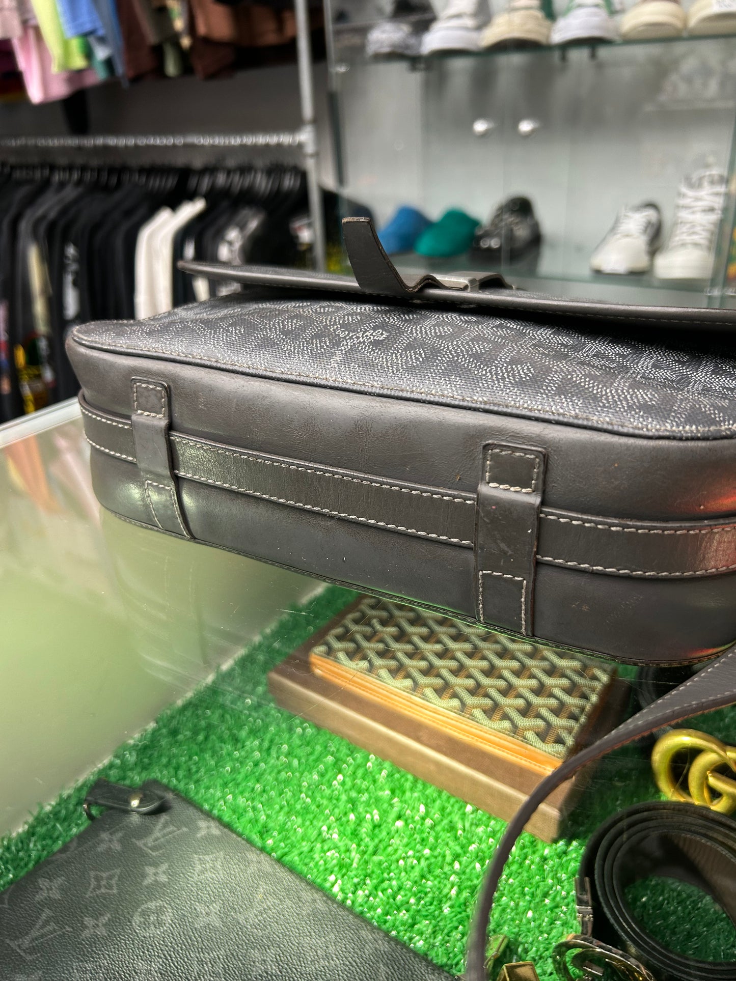 GOYARD MM BELVEDERE GREY MESSENGER BAG (PRE-OWNED)