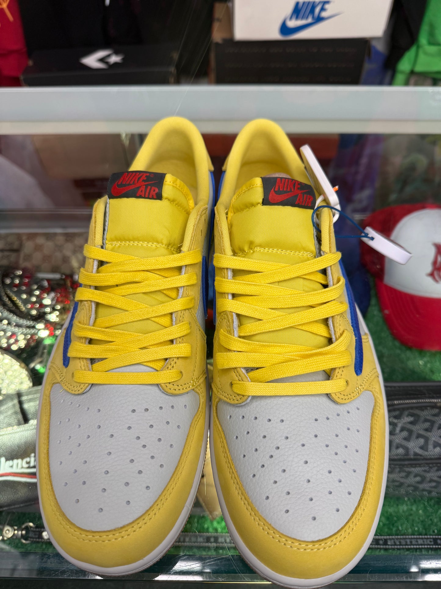JORDAN 1 LOW CANARY (BRAND NEW)