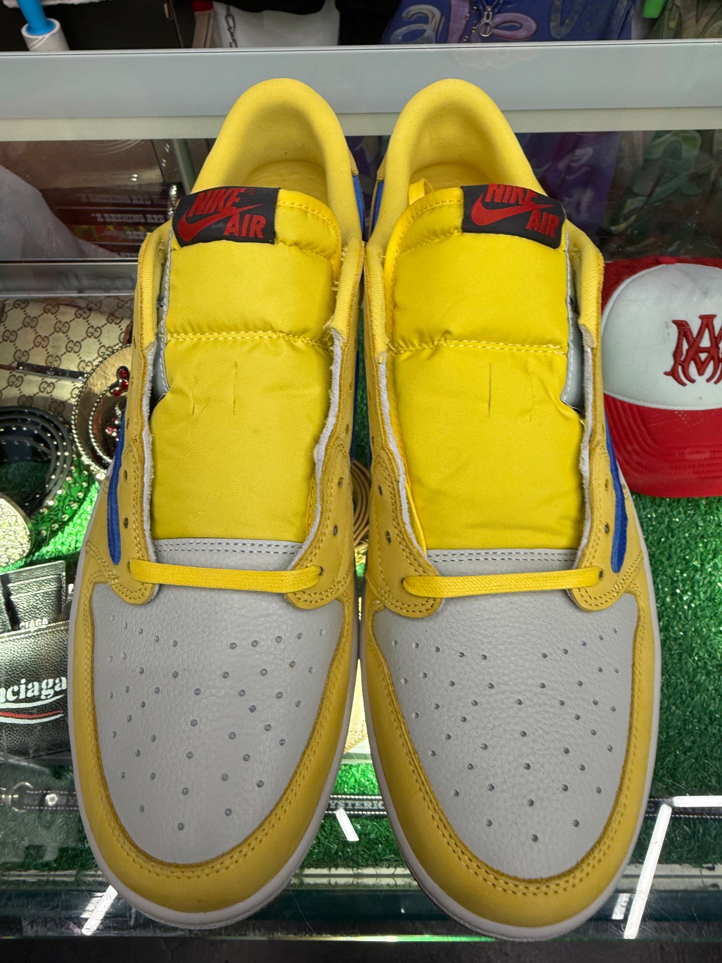 JORDAN 1 LOW CANARY (BRAND NEW)