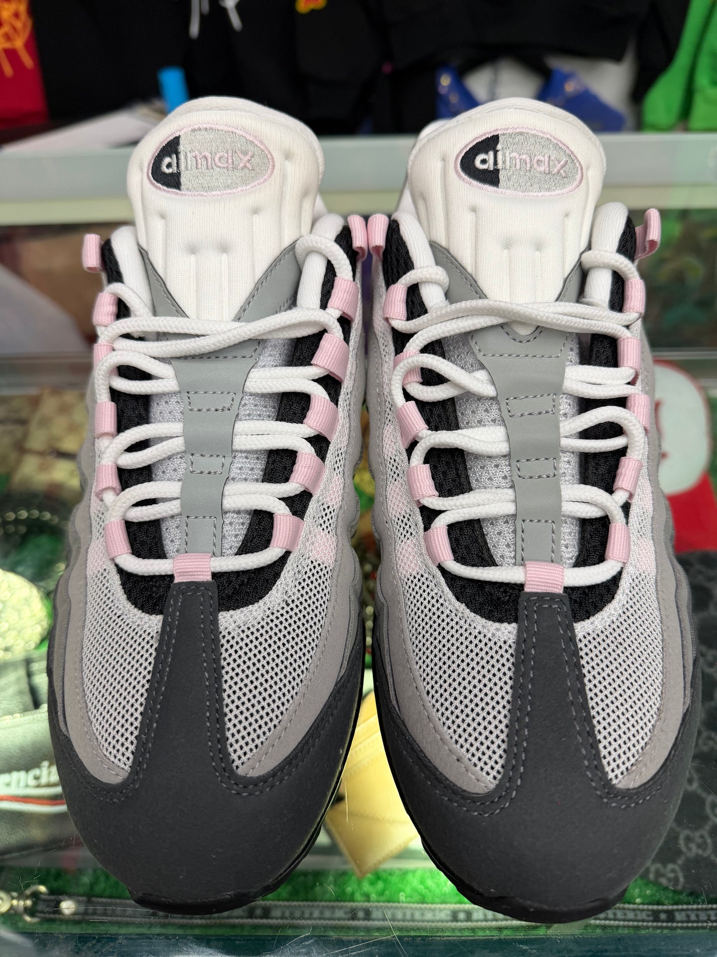AIRMAX 95 BIG BUBBLE PINK FOAM (PRE-OWNED W/ BOX)