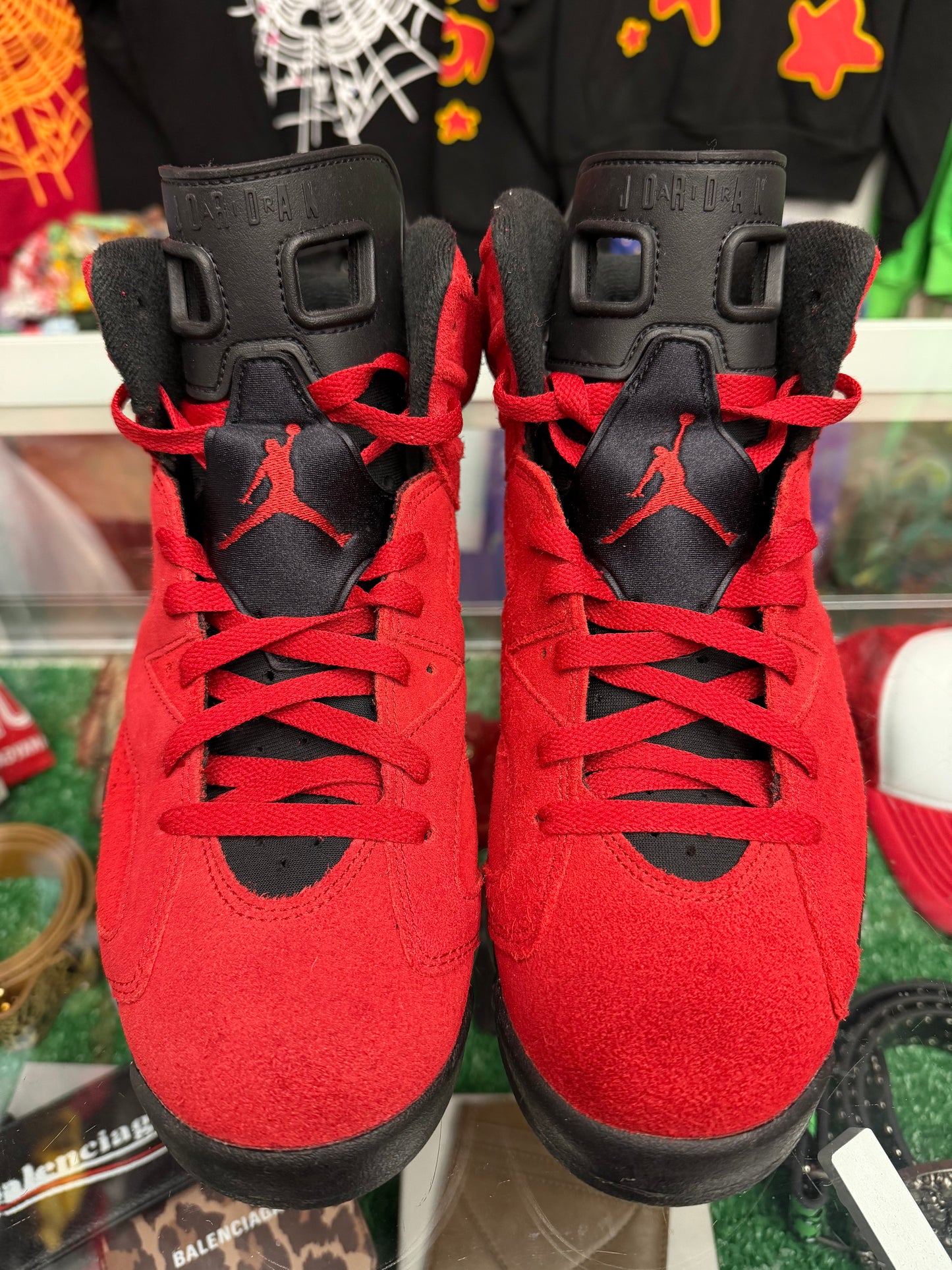 JORDAN 6 TORO BRAVO (PRE-OWNED W/ BOX)