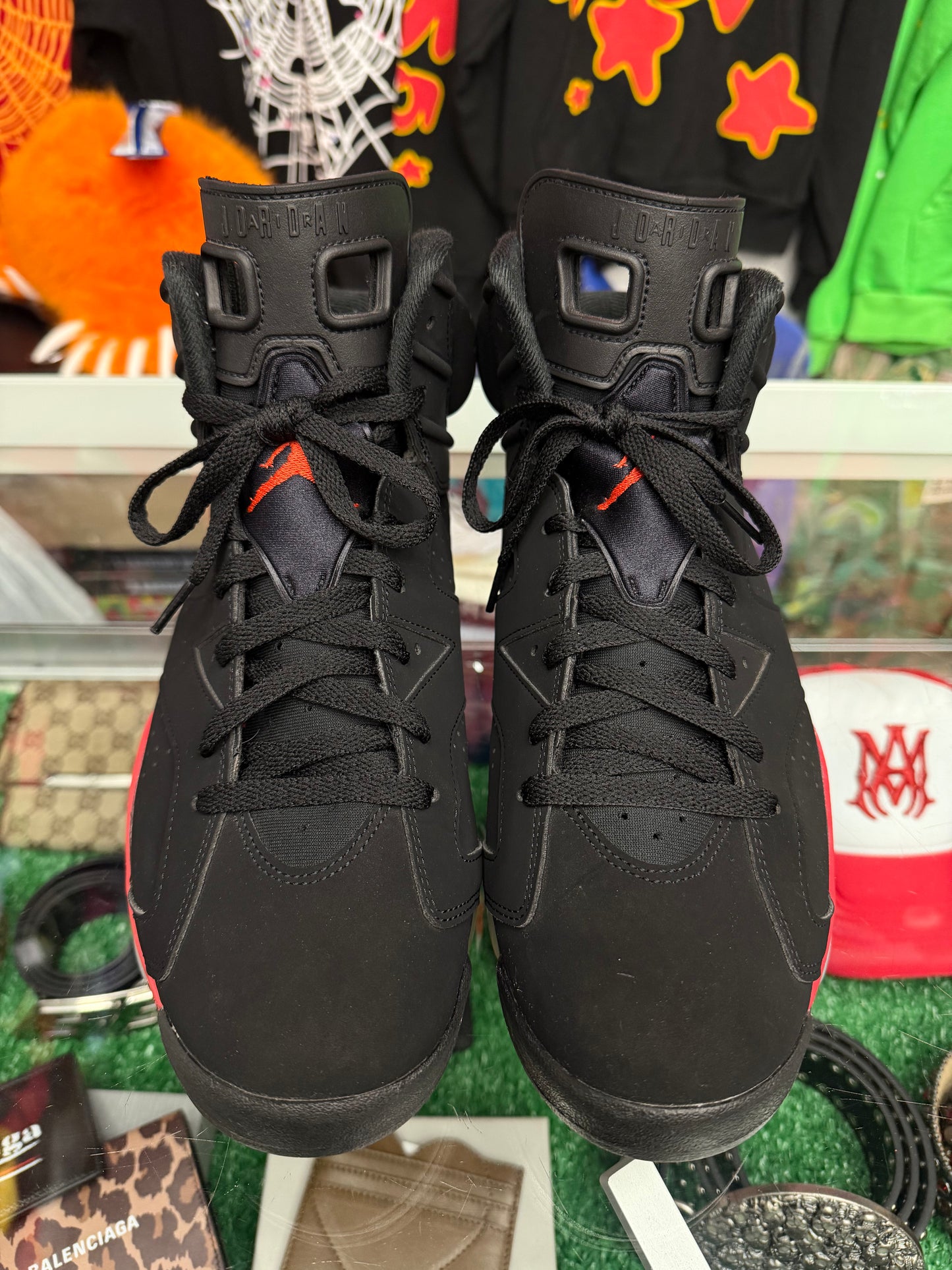 JORDAN 6 INFRARED (PRE-OWNED W/ BOX)