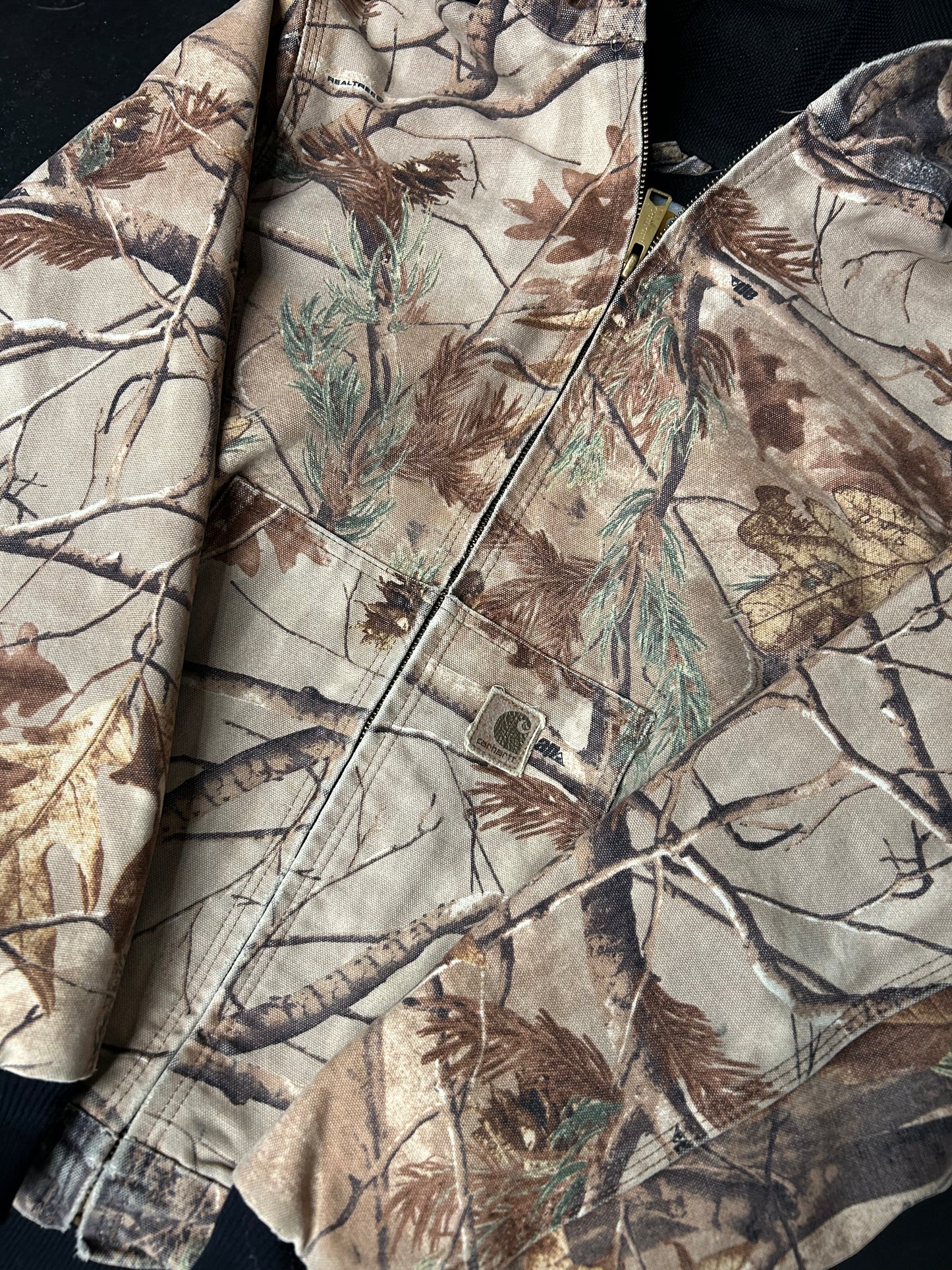 CARHARTT VINTAGE CAMO HOODED JACKET (PRE-OWNED)