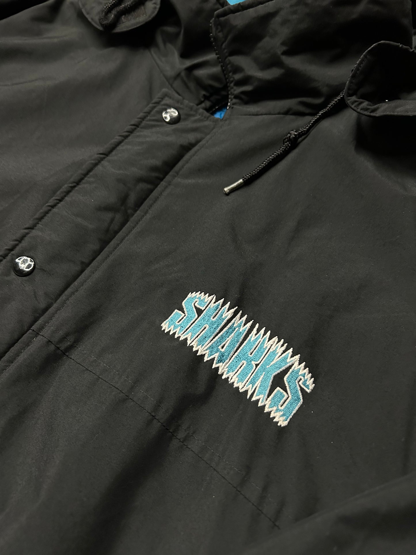 SAN JOSE SHARKS NHL VINTAGE PUFFER JACKET (PRE-OWNED)
