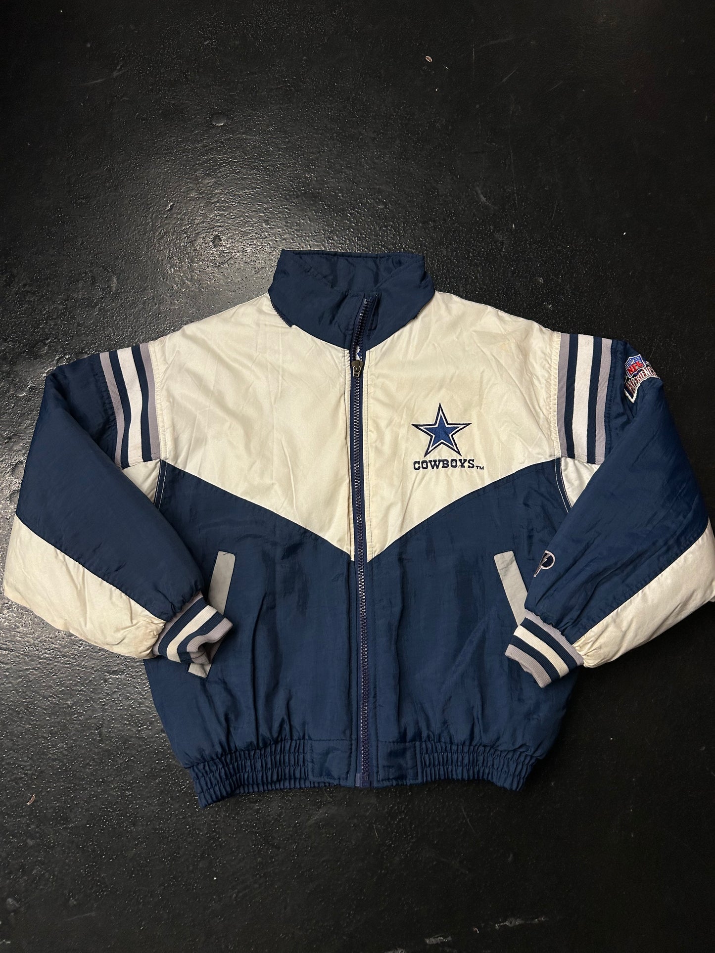 DALLAS COWBOYS VINTAGE PUFFER JACKET (PRE-OWNED)