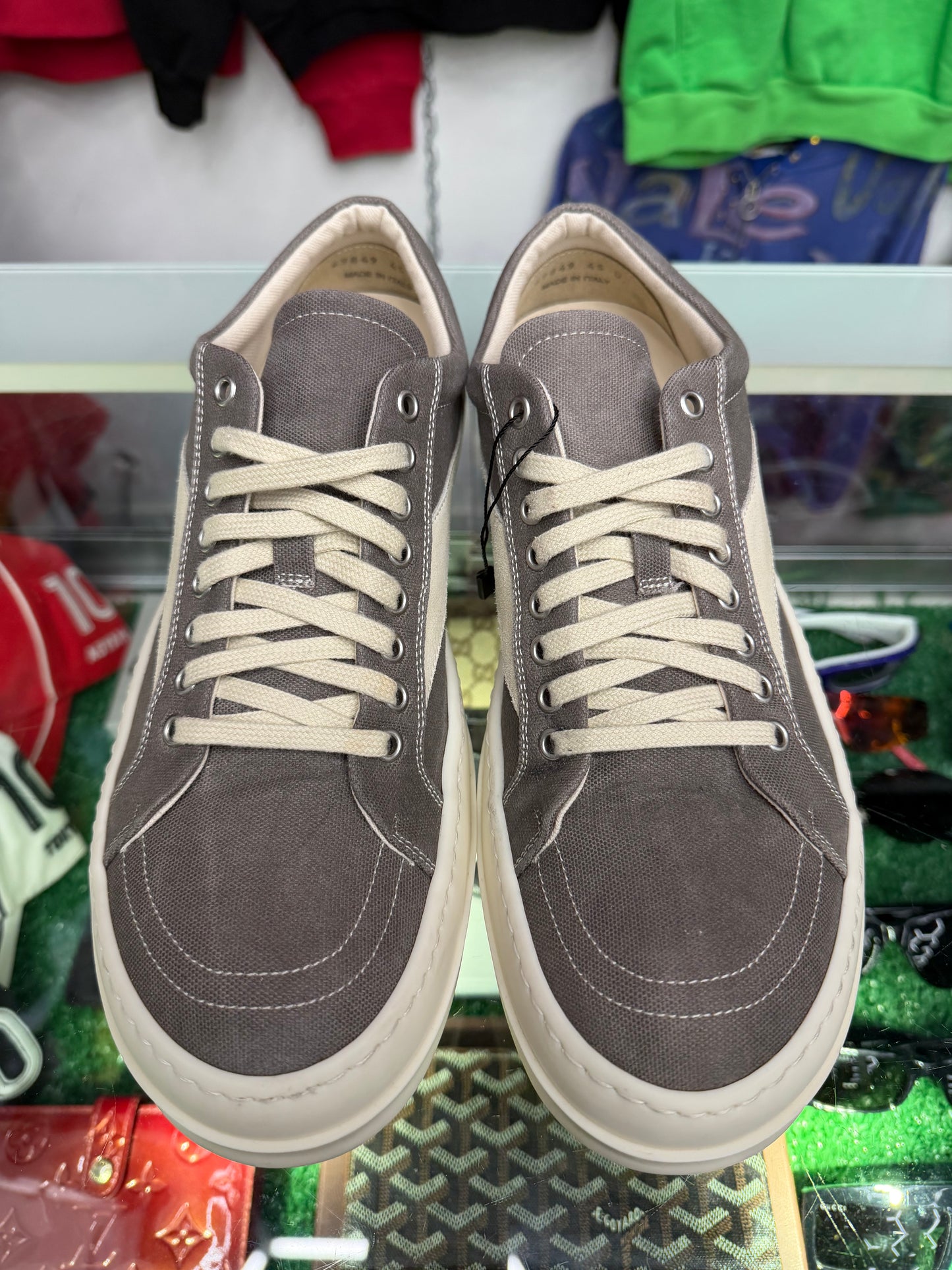 RICK OWENS GREY DRK SHDW CANVAS SNEAKERS (PRE-OWNED W/ REPLACEMENT BOX)