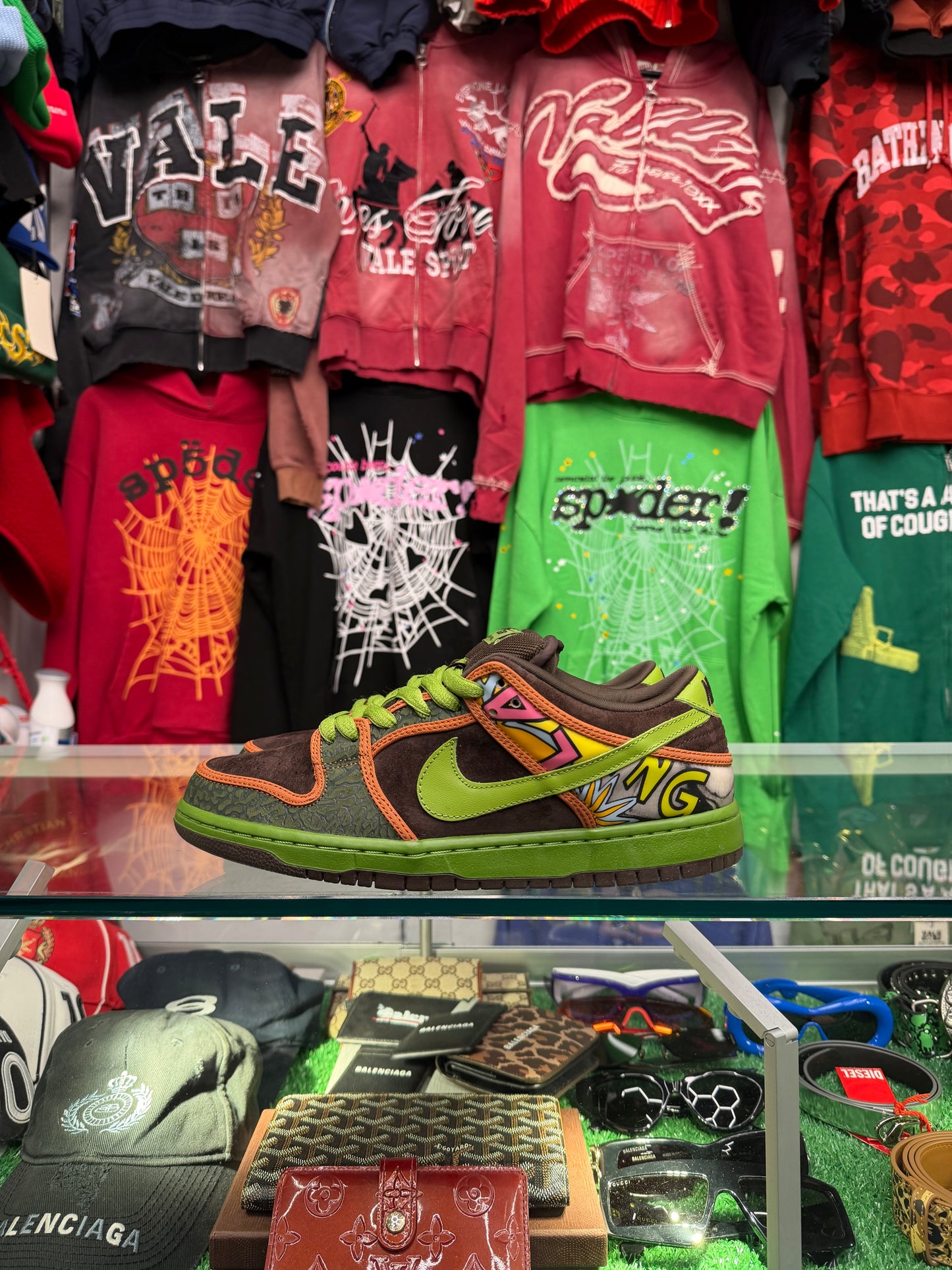 DUNK LOW SB DE LA SOUL LOW (PRE-OWNED W/ BOX)