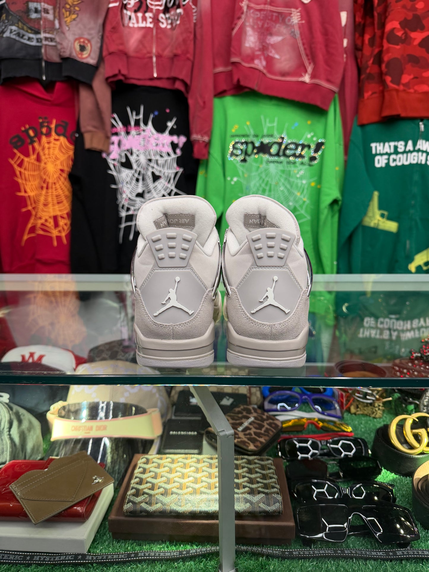 JORDAN 4 FROZEN MOMENTS (PRE-OWNED W/ BOX)