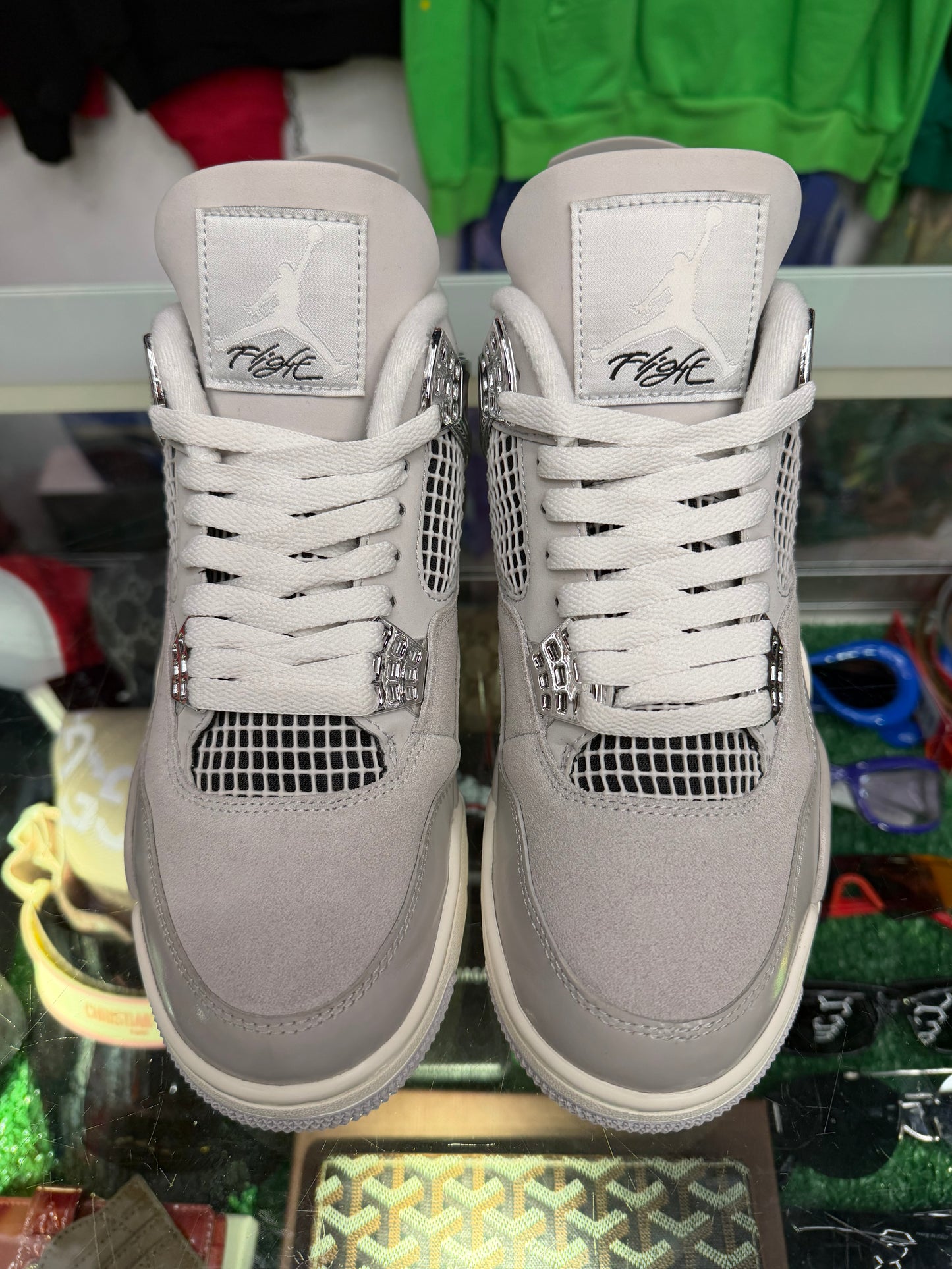 JORDAN 4 FROZEN MOMENTS (PRE-OWNED W/ BOX)