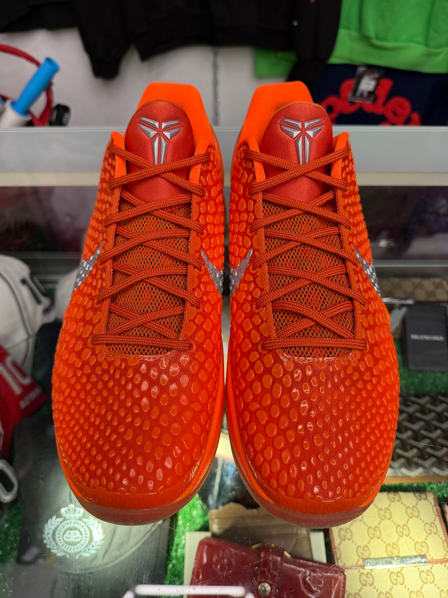 KOBE 9 TOTAL ORANGE (PRE-OWNED W/ BOX)