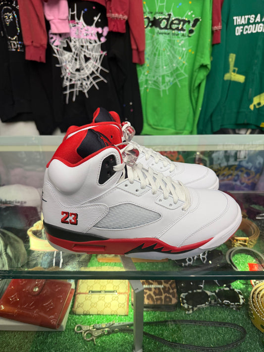 JORDAN 5 FIRE RED (PRE-OWNED W/ BOX)